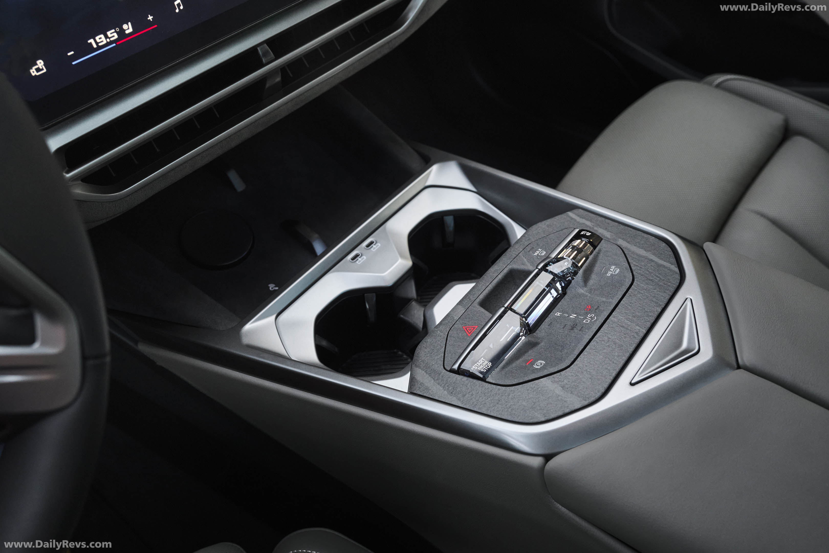2027 BMW X5 M60e G65 Interior