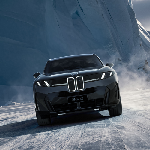 2027 BMW X5 Long Wheelbase G65 Front View
