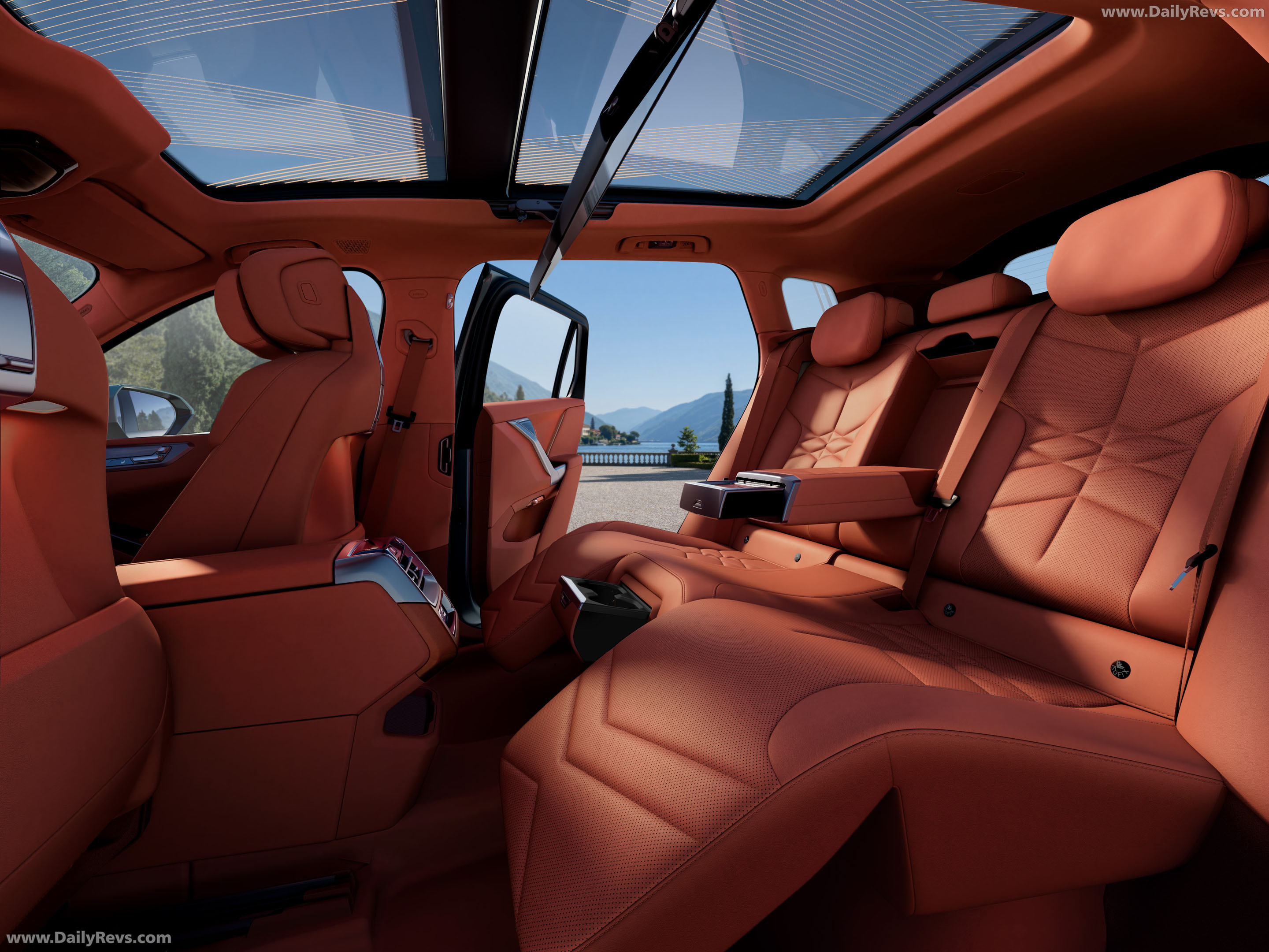 2027 BMW X5 Long Wheelbase G65 Interior