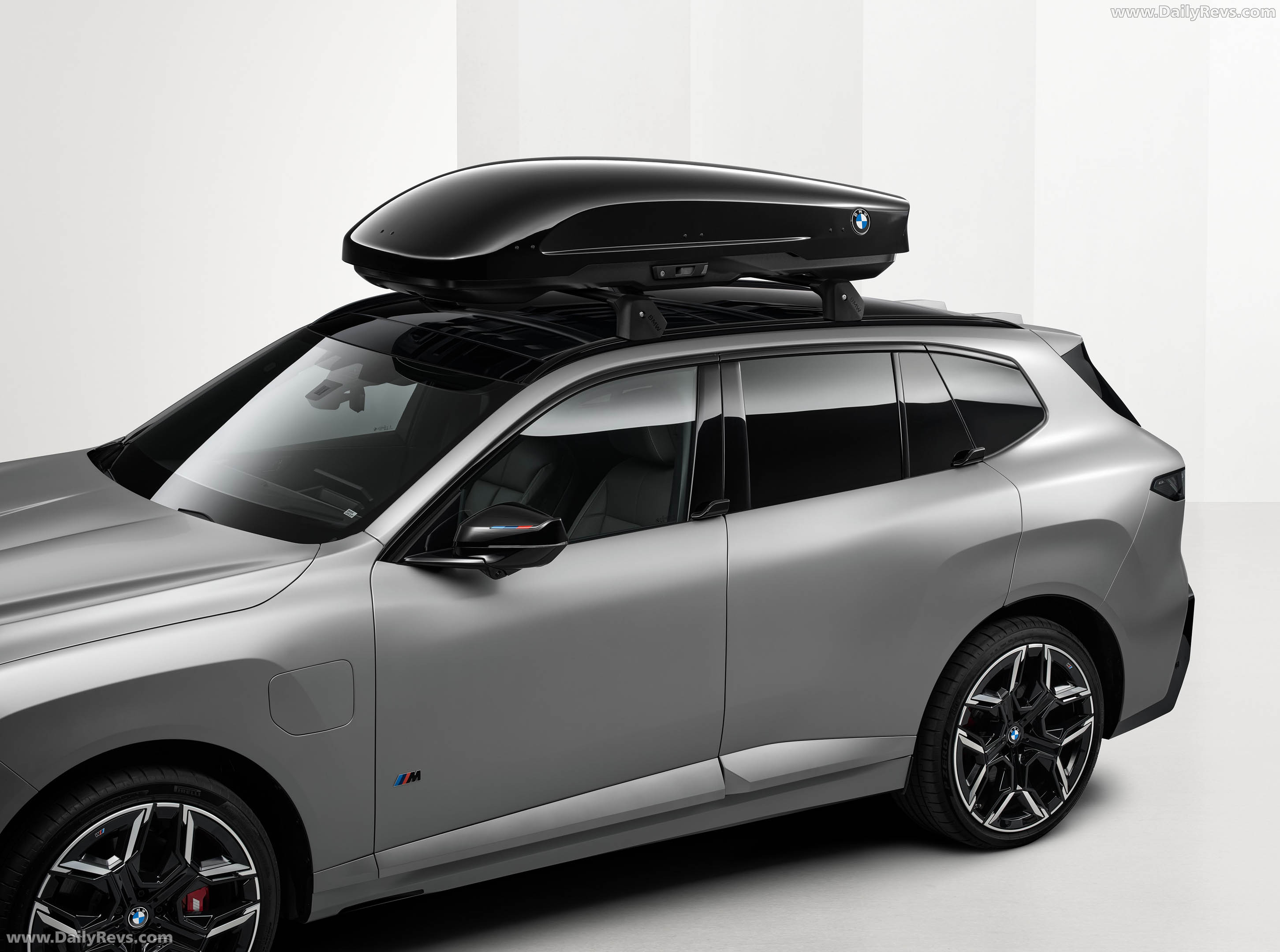 2027 BMW iX5 M Performance Parts G65 Exterior
