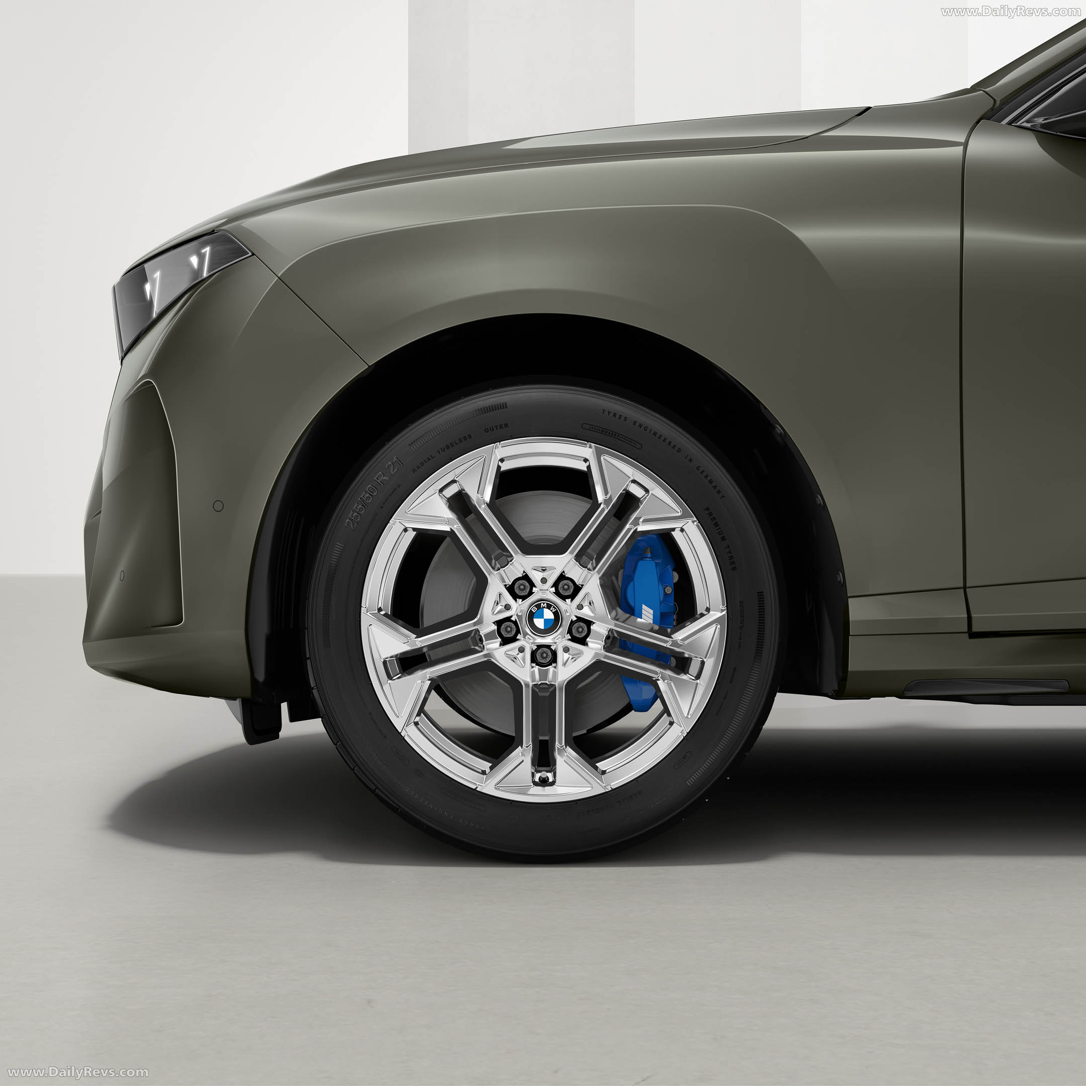 2027 BMW iX5 M Performance Parts G65 Exterior