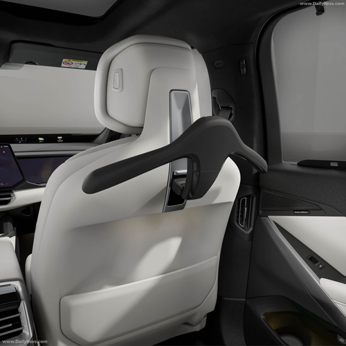2027 BMW iX5 M Performance Parts G65 Interior