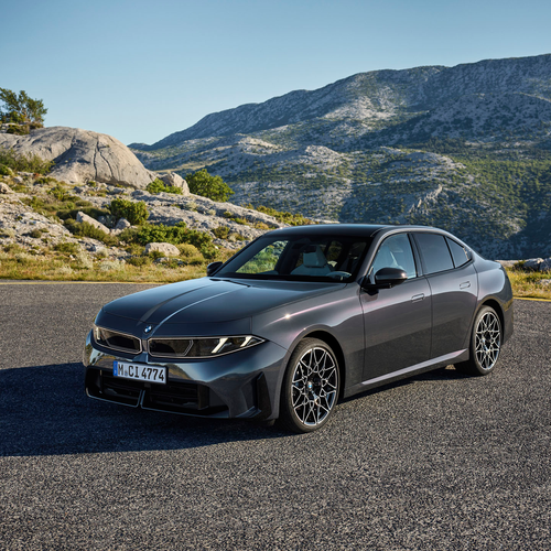2027 BMW 3-Series G50 Front View