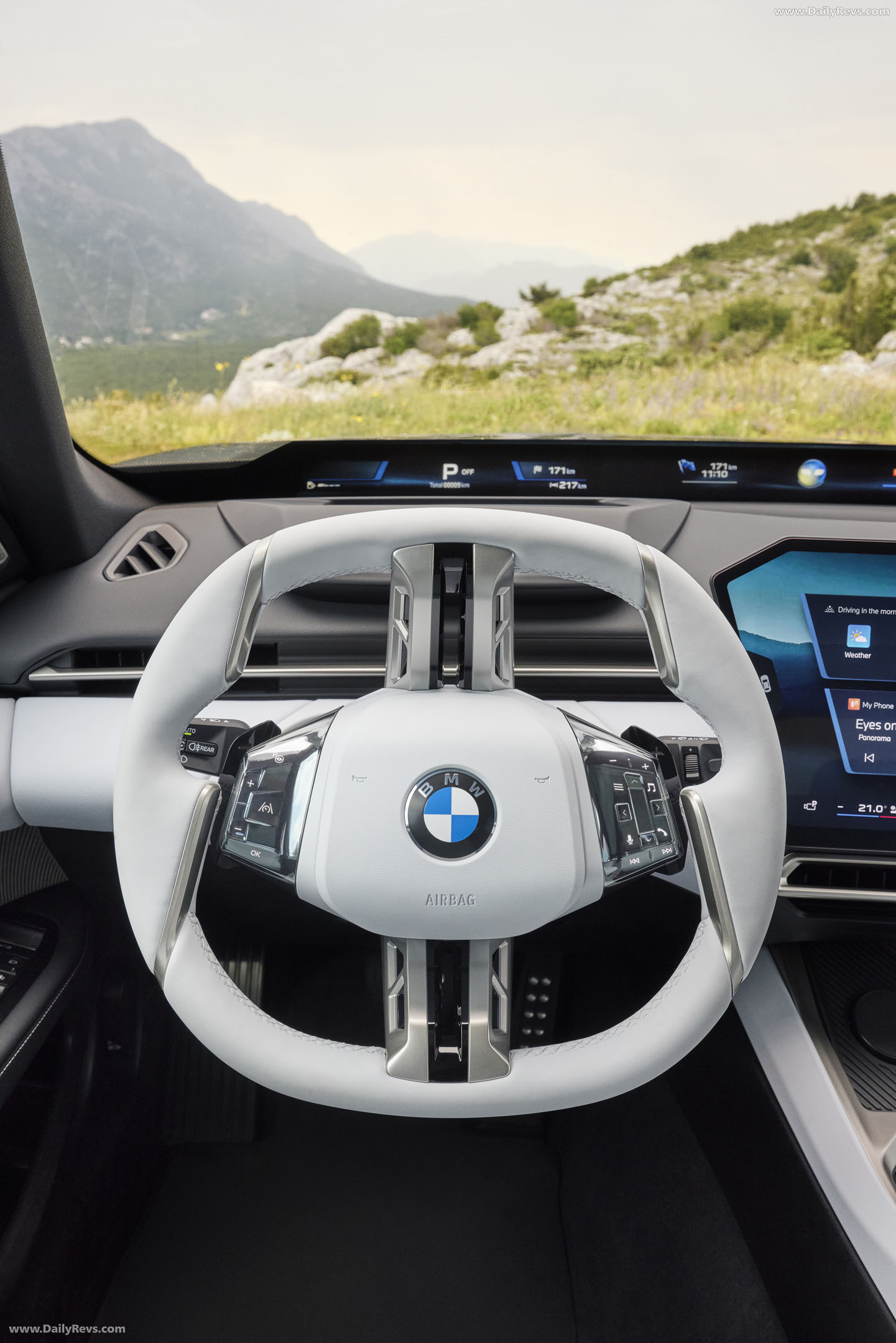 2027 BMW 3-Series G50 Interior