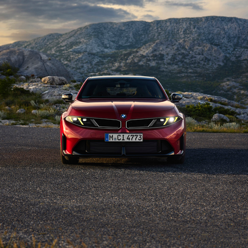 2027 BMW M350 xDrive G50 Front View