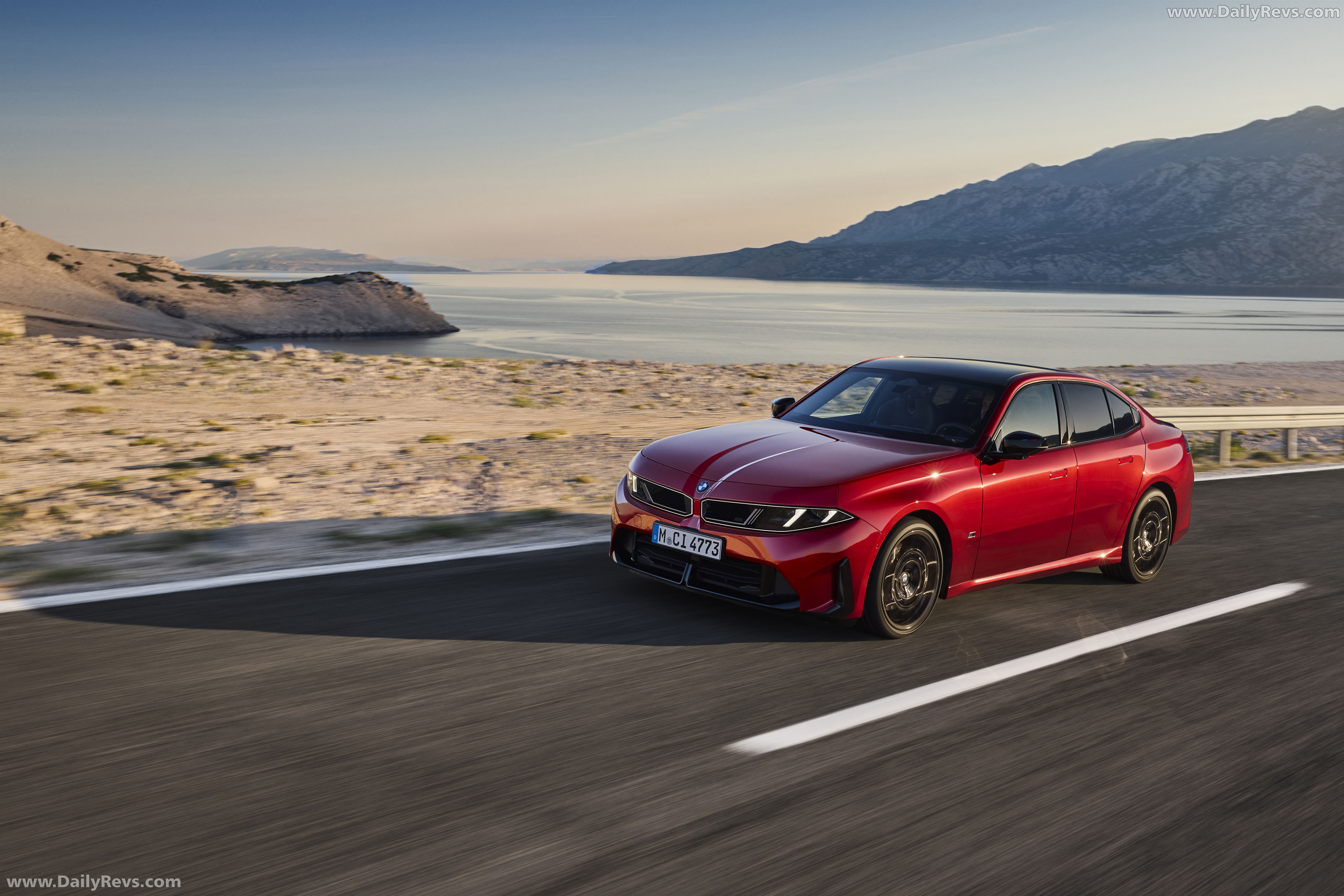 2027 BMW M350 xDrive G50 Front View