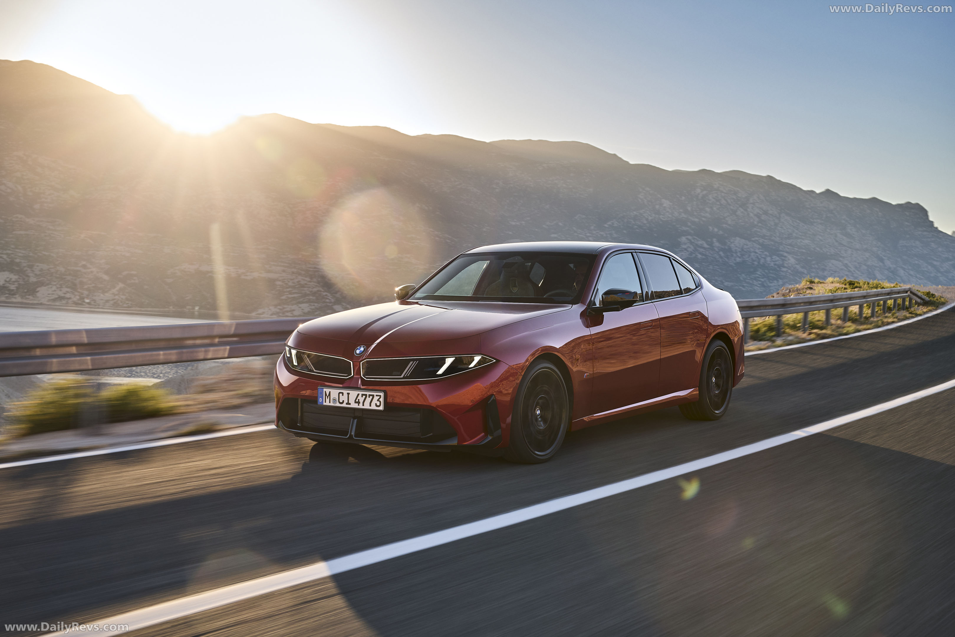 2027 BMW M350 xDrive G50 Front View