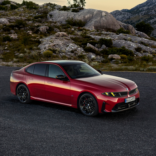2027 BMW M350 xDrive G50 Front View