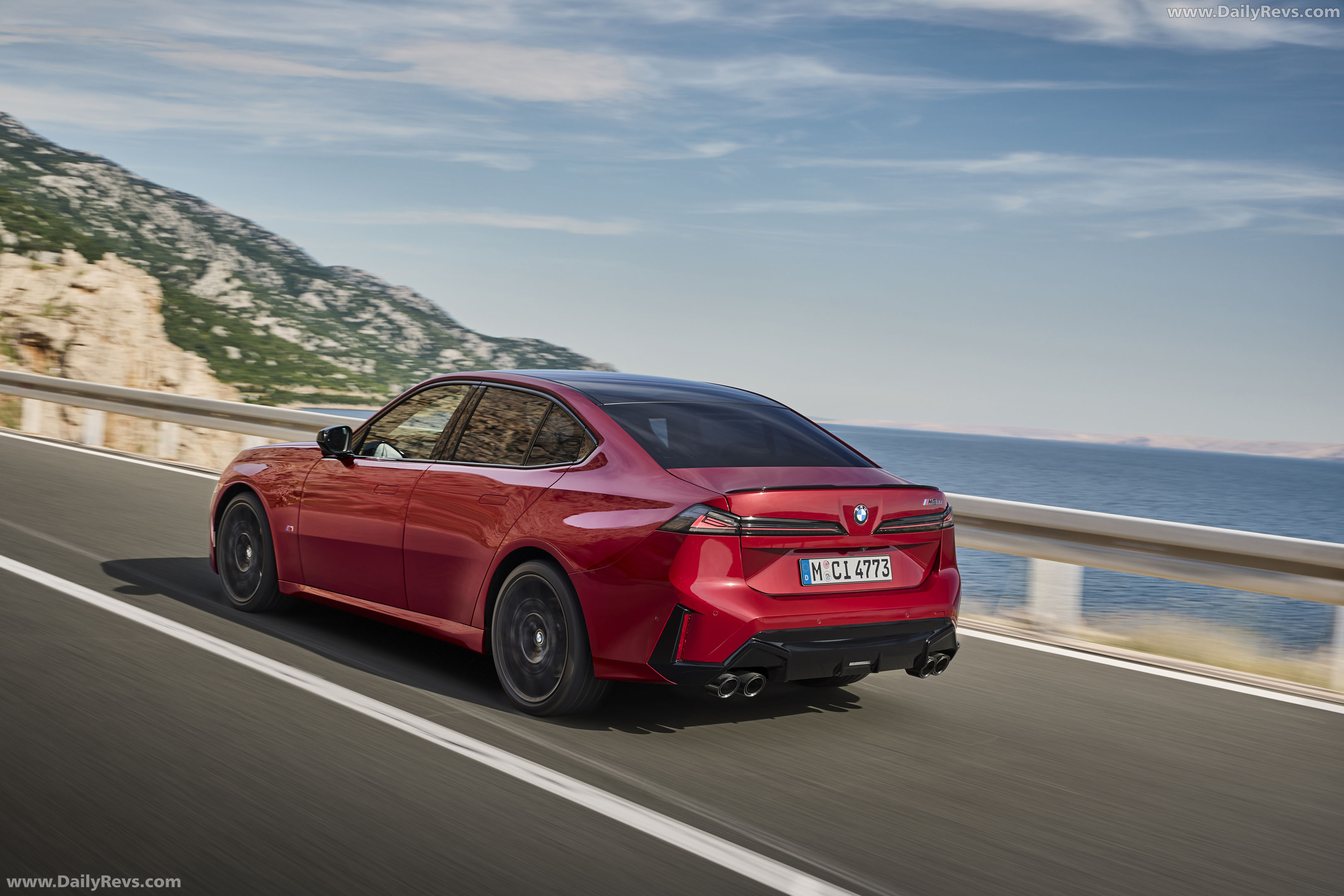 2027 BMW M350 xDrive G50 Rear View