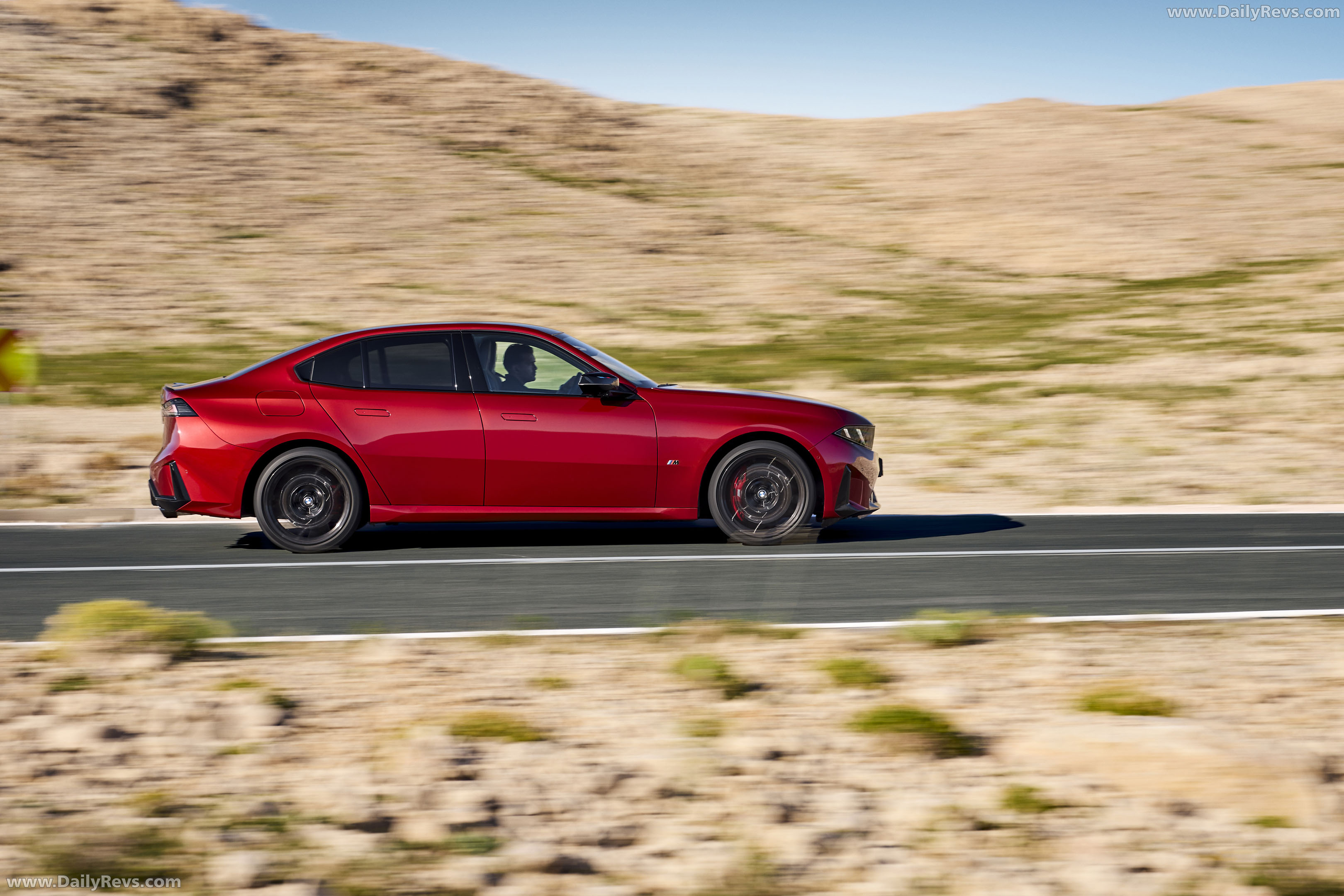 2027 BMW M350 xDrive G50 Side View