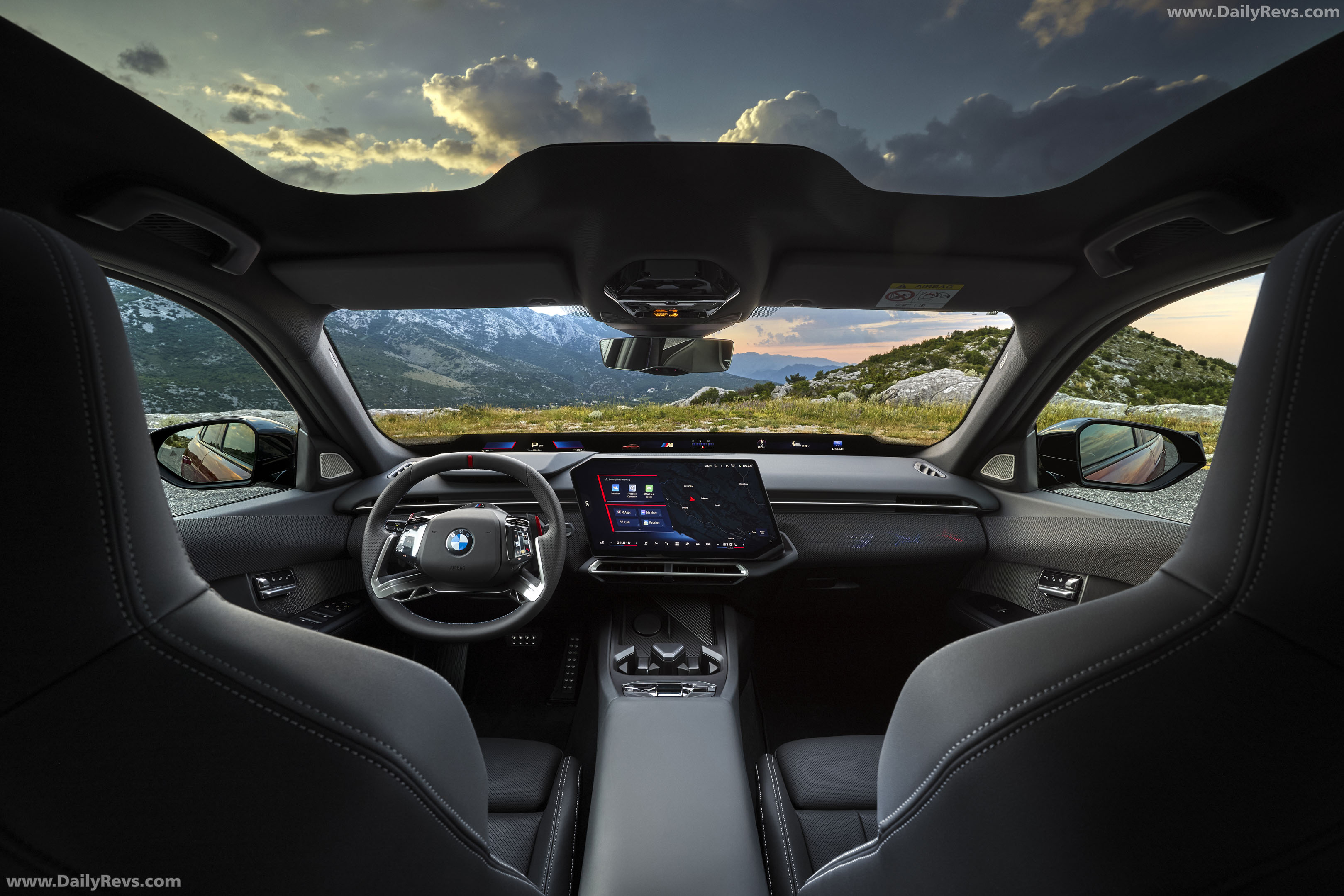 2027 BMW M350 xDrive G50 Interior