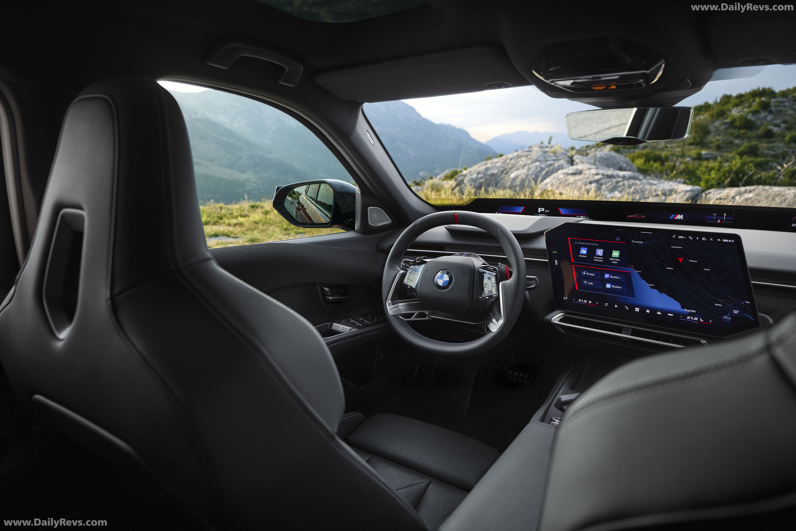 2027 BMW M350 xDrive G50 Interior
