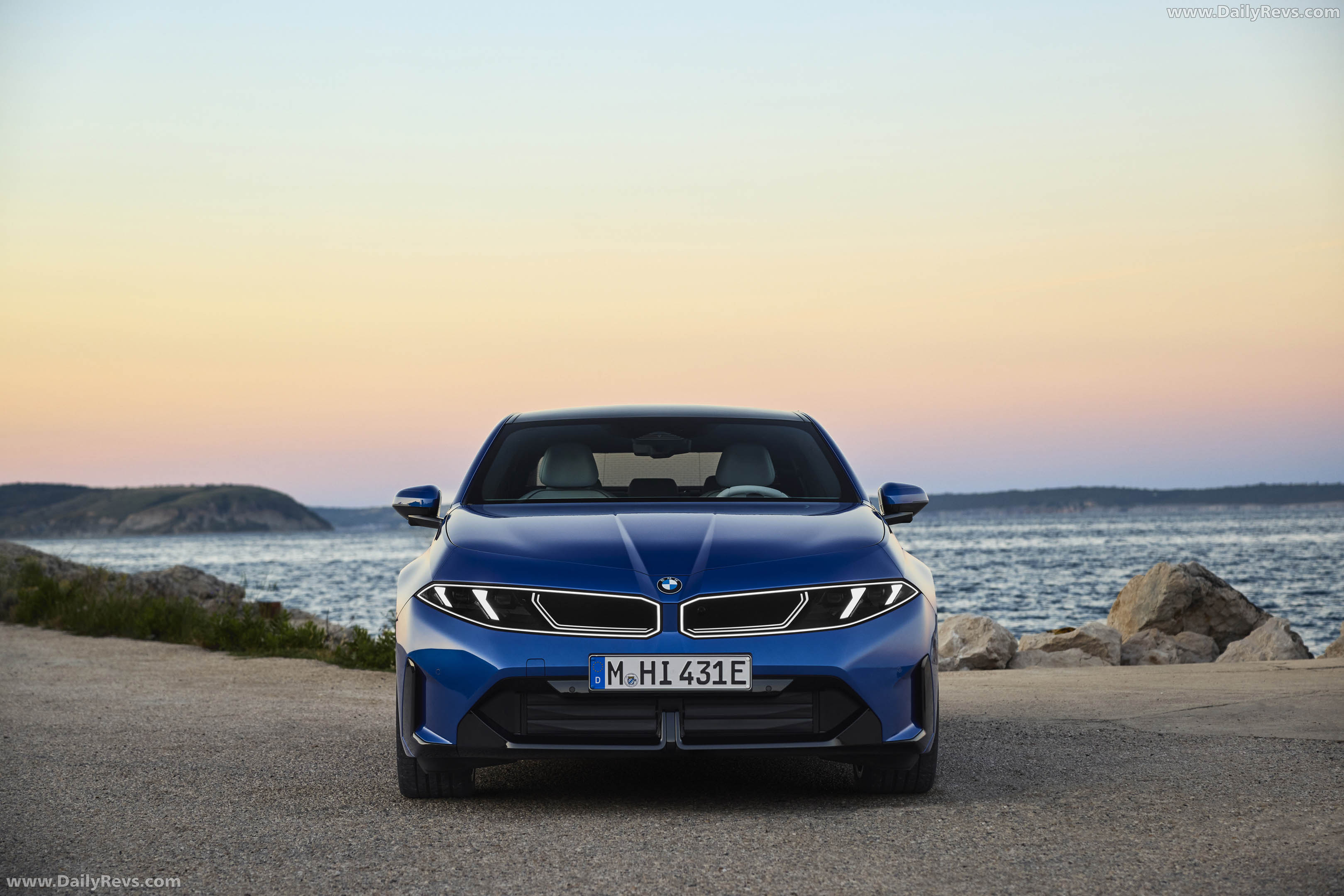 2027 BMW i3 50 xDrive NA0 M Le Castellet Blue Front View