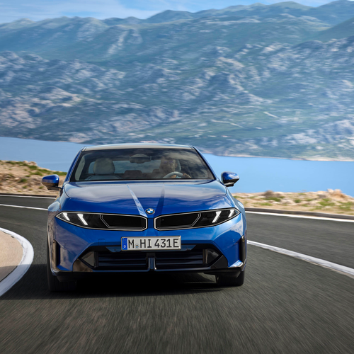 2027 BMW i3 50 xDrive NA0 M Le Castellet Blue Front View