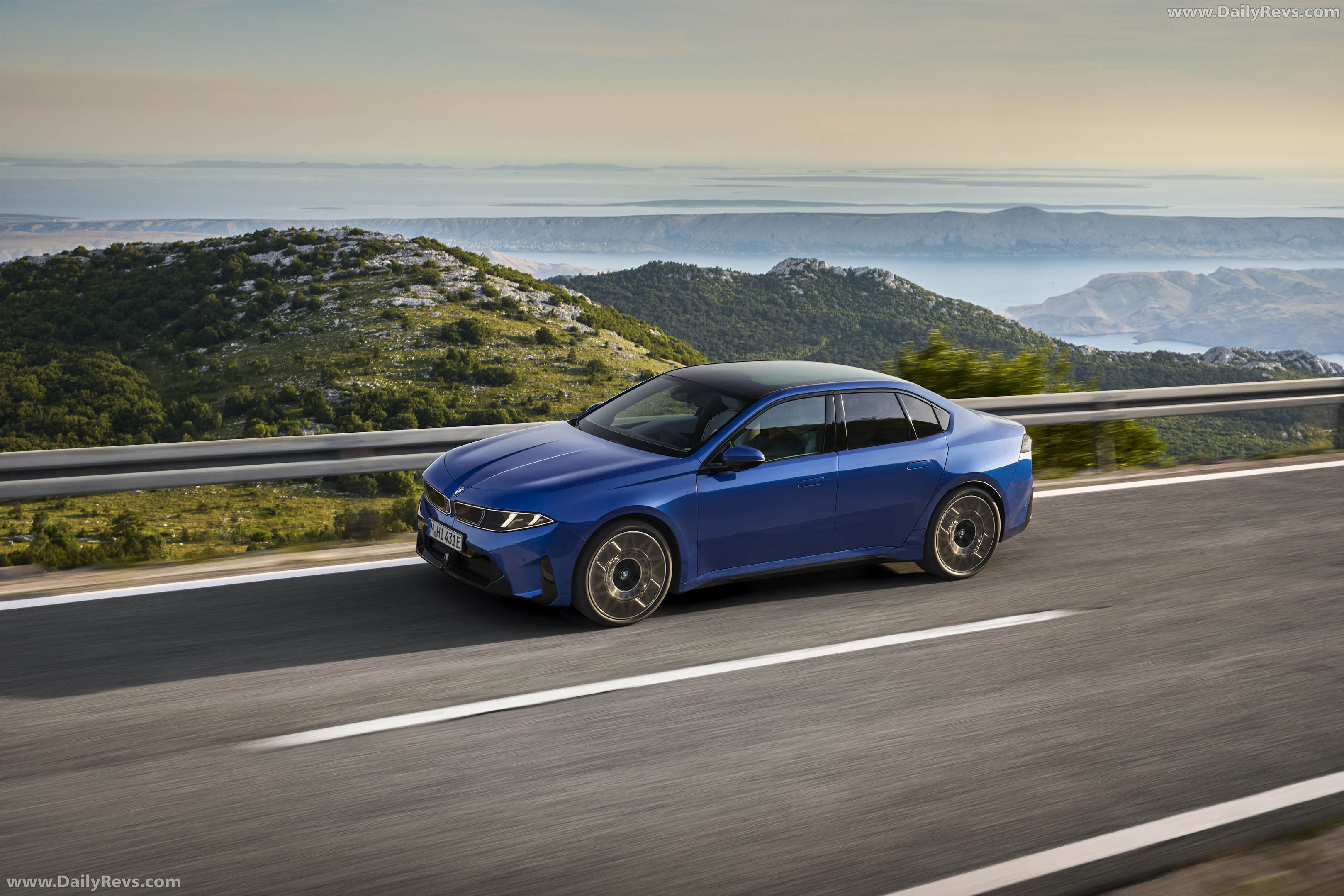 2027 BMW i3 50 xDrive NA0 M Le Castellet Blue Front View