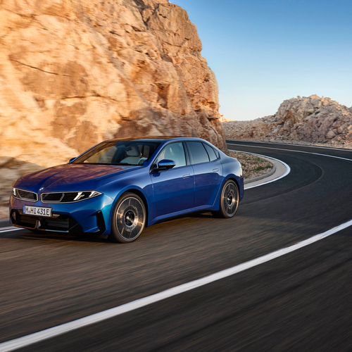 2027 BMW i3 50 xDrive NA0 M Le Castellet Blue Front View