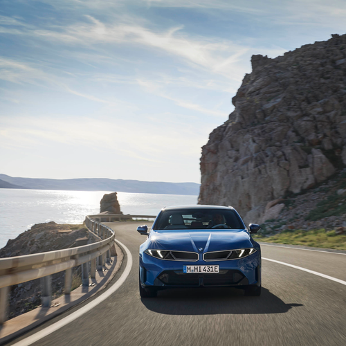 2027 BMW i3 50 xDrive NA0 M Le Castellet Blue Front View