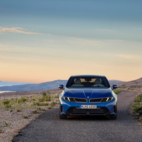 2027 BMW i3 50 xDrive NA0 M Le Castellet Blue Front View