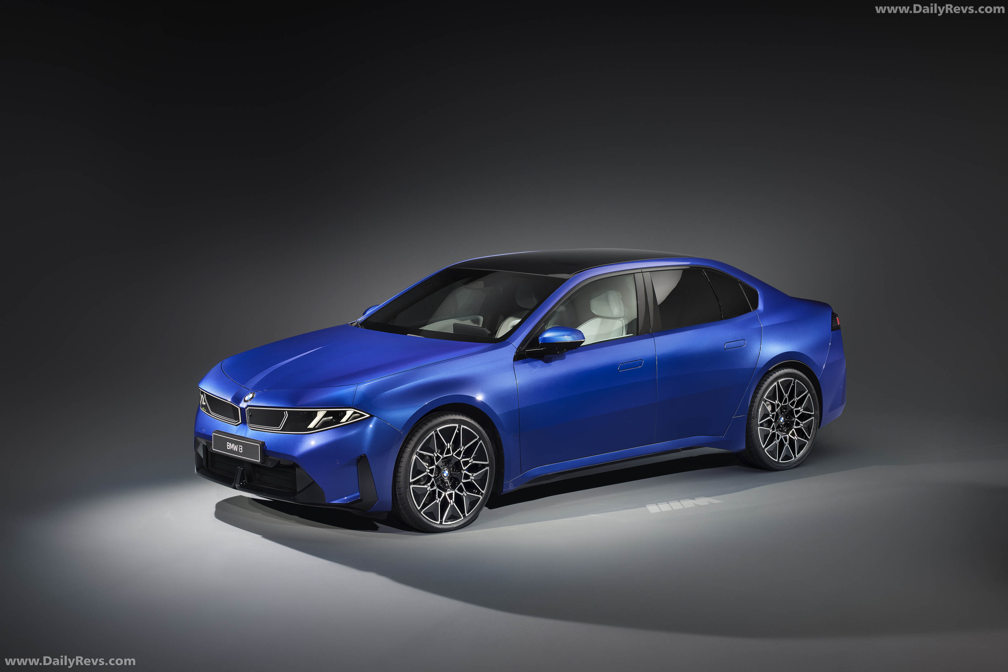 2027 BMW i3 50 xDrive NA0 M Le Castellet Blue Front View