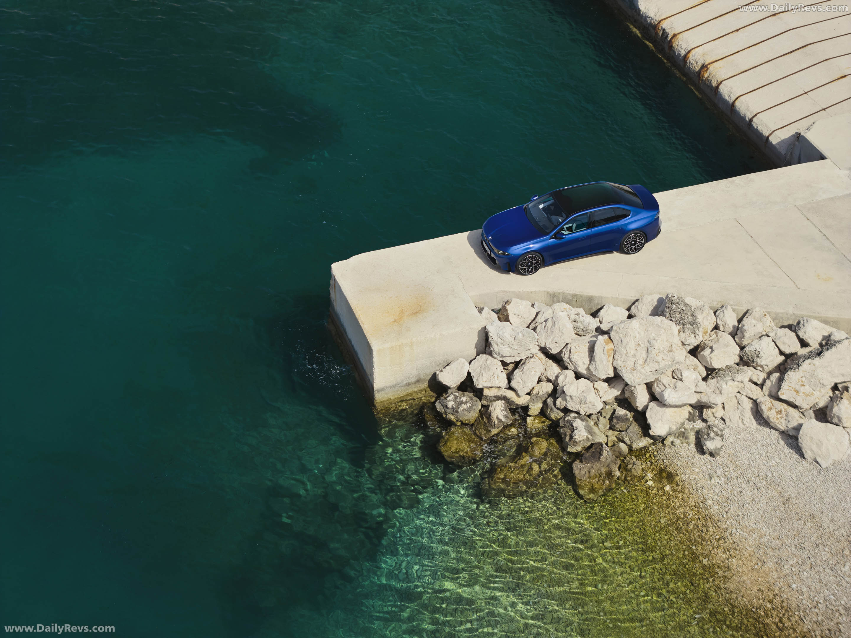 2027 BMW i3 50 xDrive NA0 M Le Castellet Blue Top View