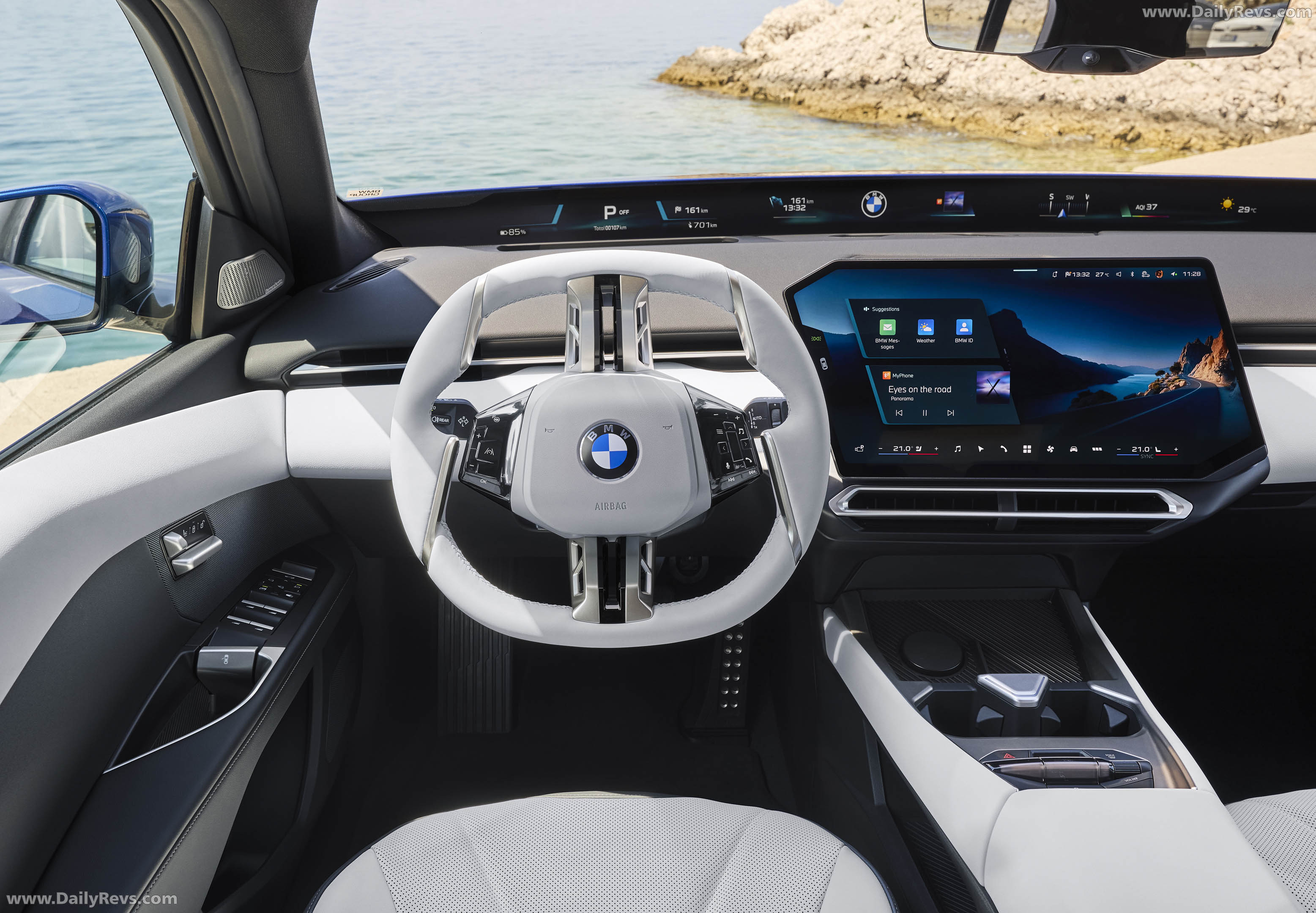 2027 BMW i3 50 xDrive NA0 M Le Castellet Blue Interior