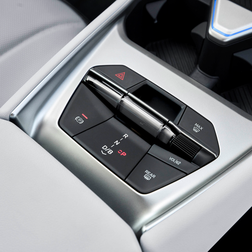 2027 BMW i3 50 xDrive NA0 M Le Castellet Blue Interior
