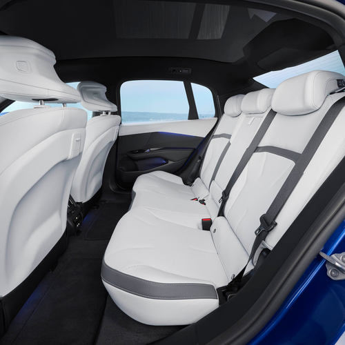 2027 BMW i3 50 xDrive NA0 M Le Castellet Blue Interior