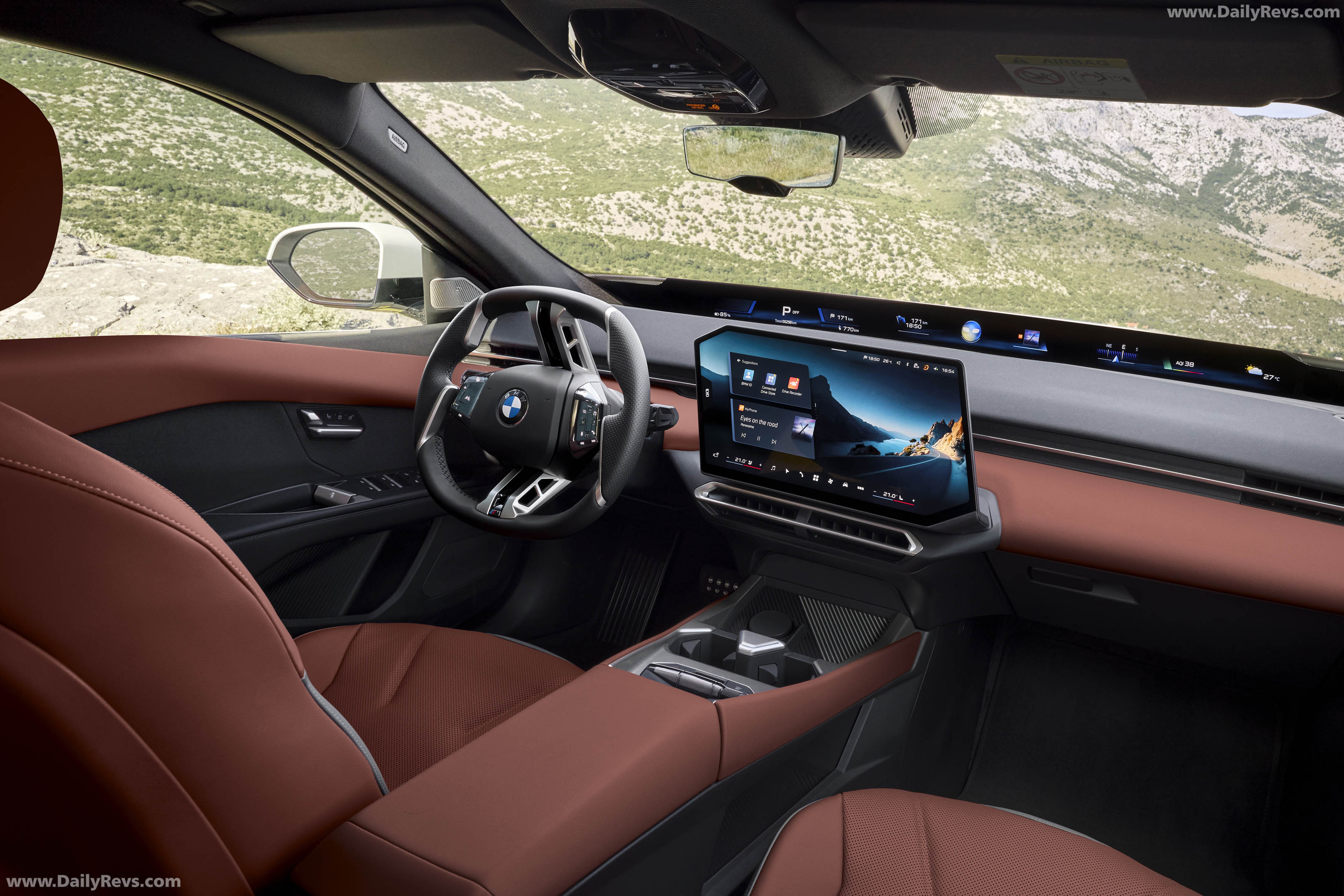 2027 BMW i3 50 xDrive NA0 Alpine White Interior