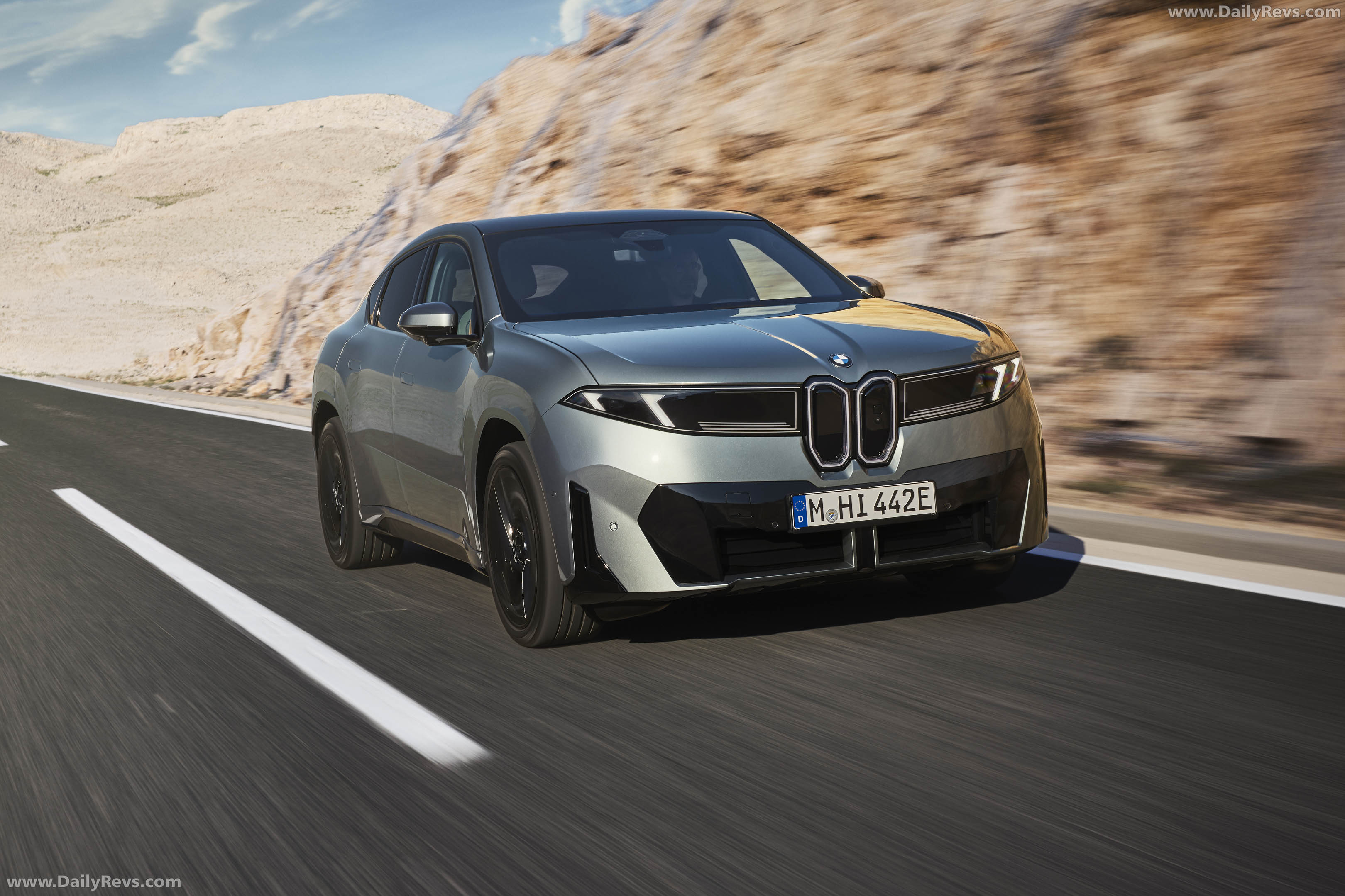 2027 BMW iX4 NA7 Front View