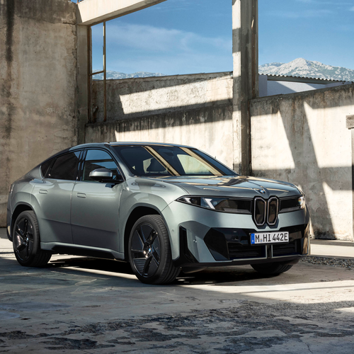 2027 BMW iX4 NA7 Front View