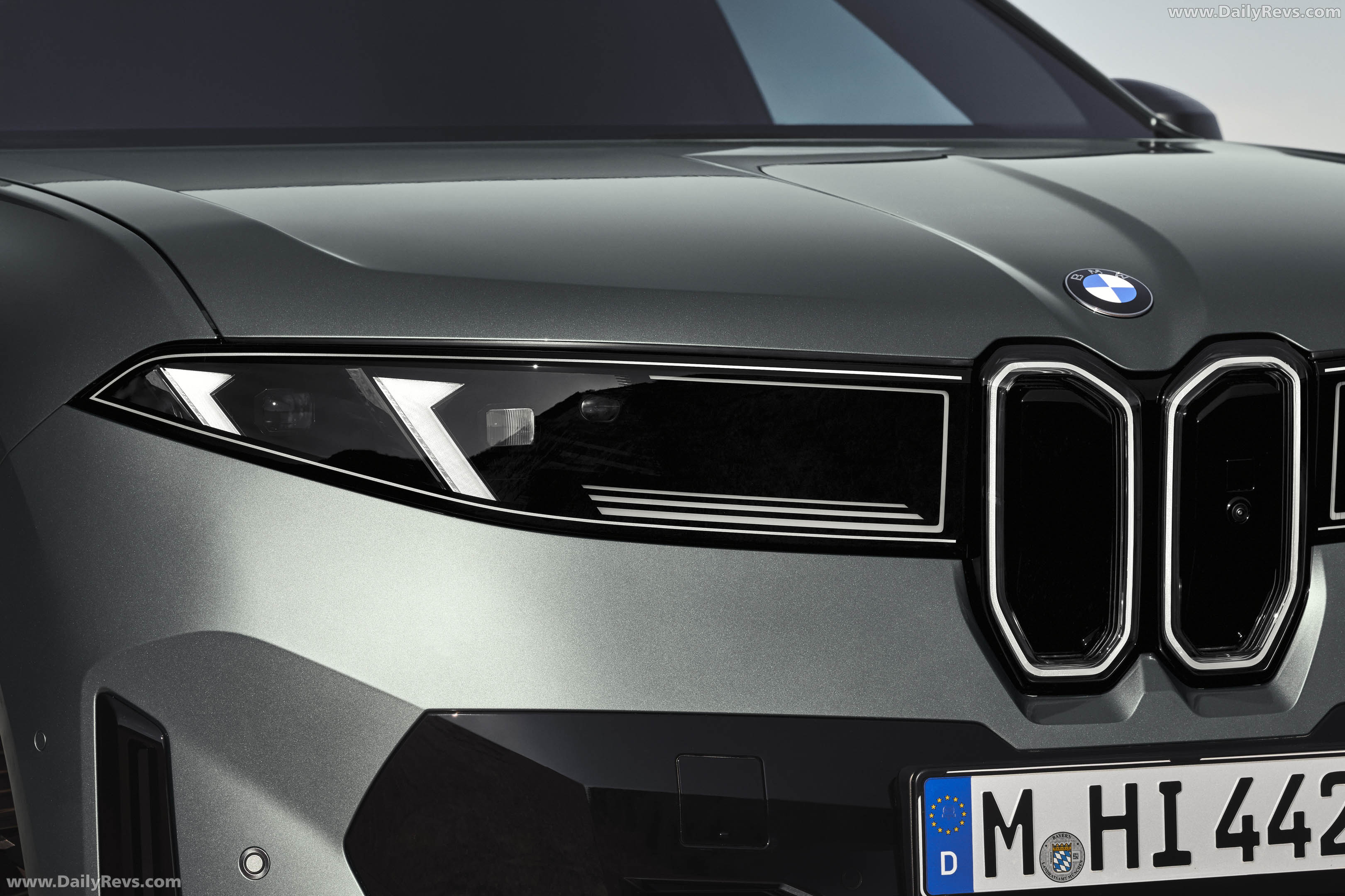 2027 BMW iX4 NA7 Exterior