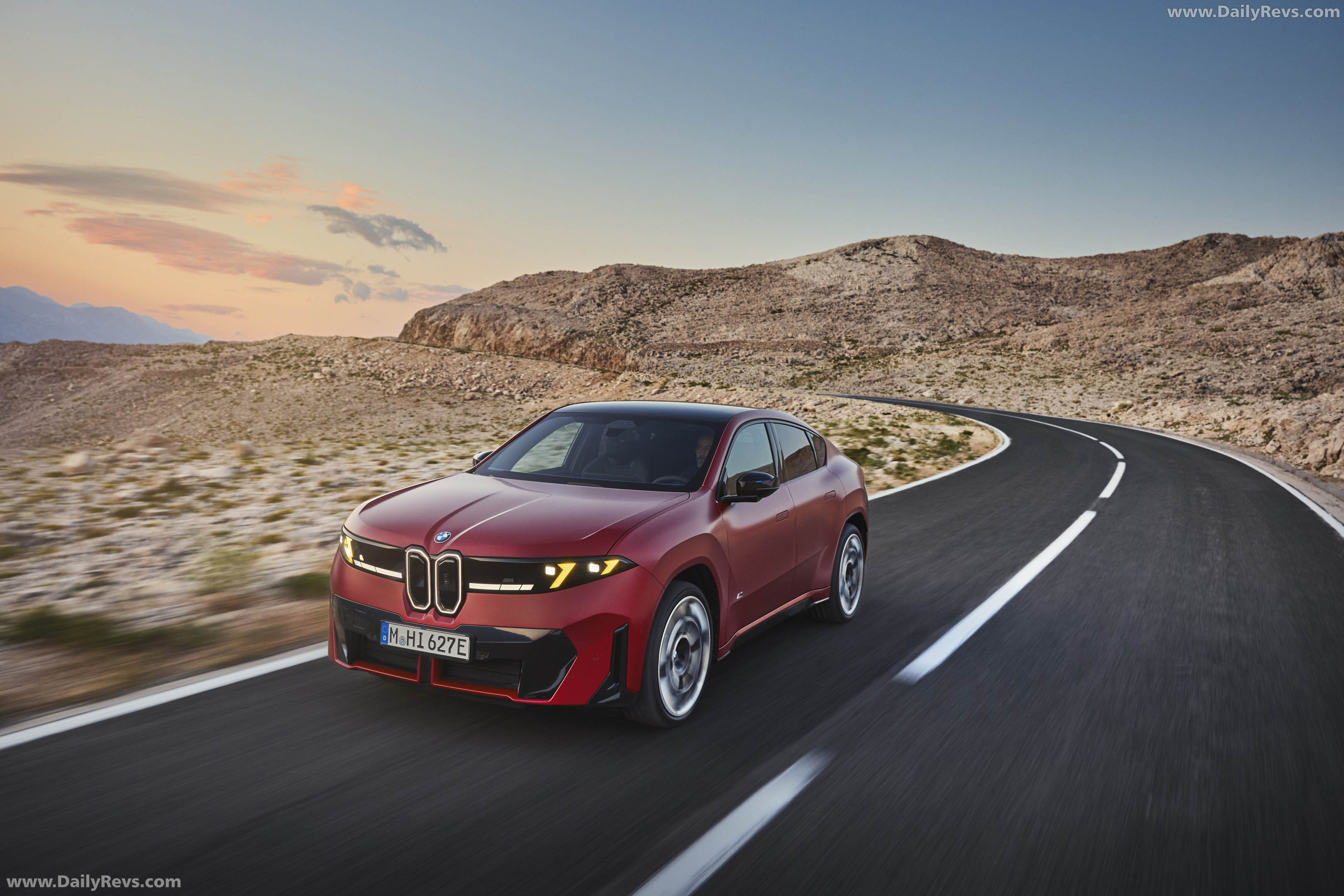 2027 BMW iX4 M60 xDrive NA7 Front View