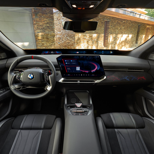 2027 BMW iX4 M60 xDrive NA7 Interior