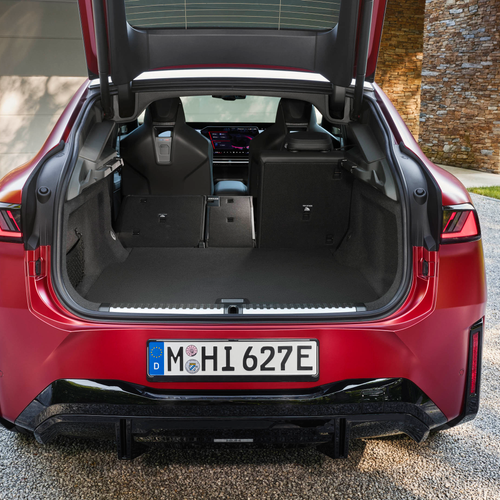 2027 BMW iX4 M60 xDrive NA7 Interior