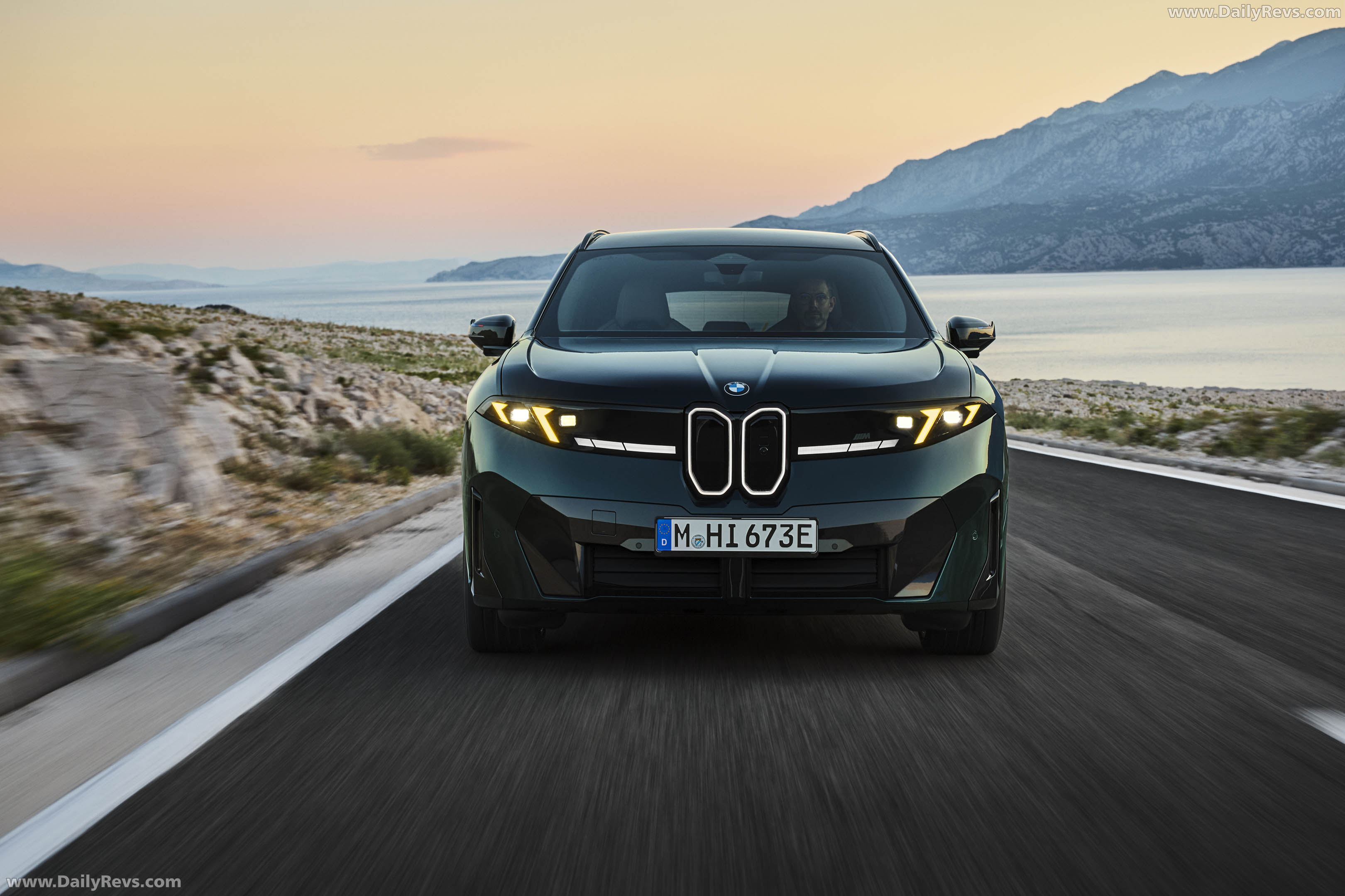 2027 BMW iX3 M60 xDrive NA5 Front View