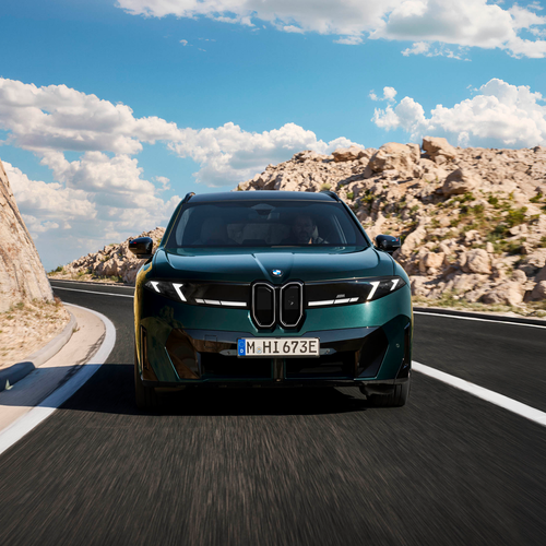 2027 BMW iX3 M60 xDrive NA5 Front View