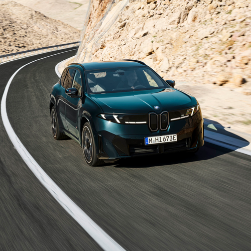 2027 BMW iX3 M60 xDrive NA5 Front View