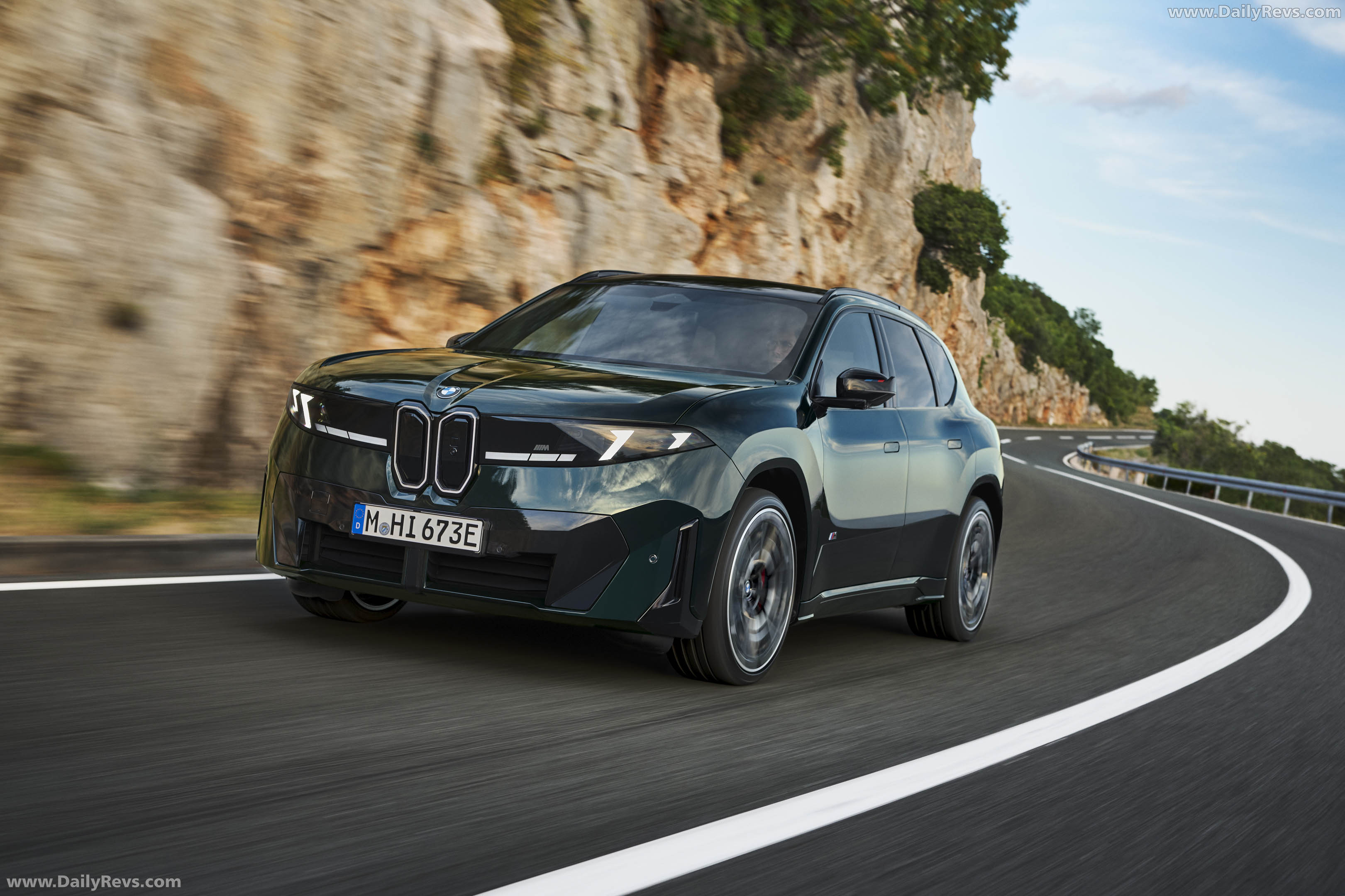 2027 BMW iX3 M60 xDrive NA5 Front View