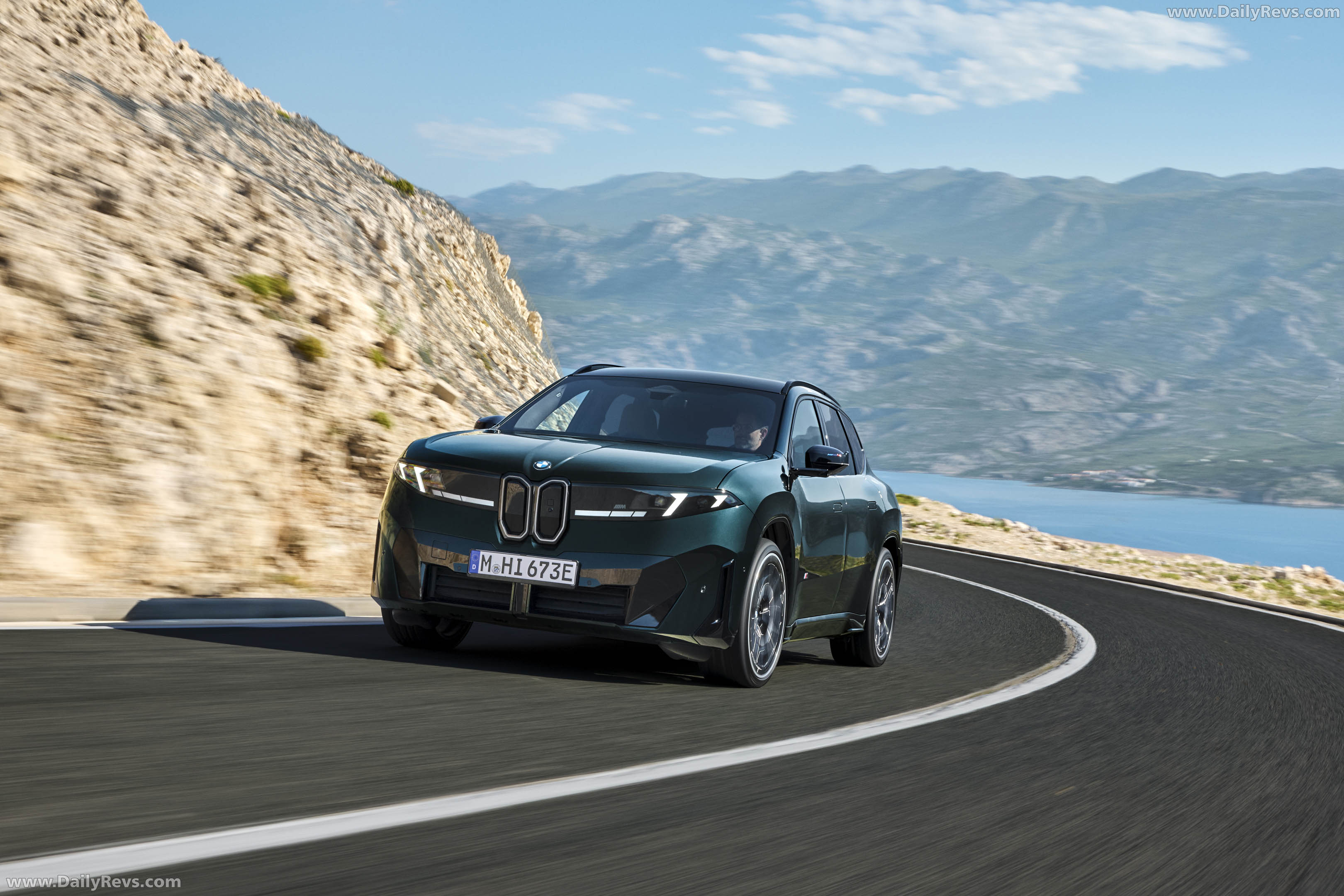 2027 BMW iX3 M60 xDrive NA5 Front View