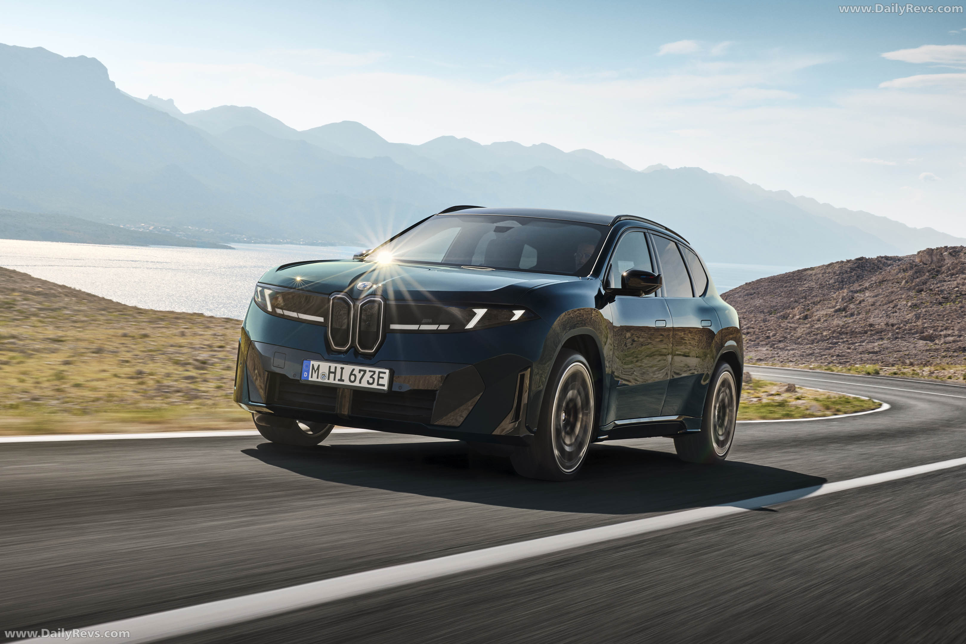 2027 BMW iX3 M60 xDrive NA5 Front View
