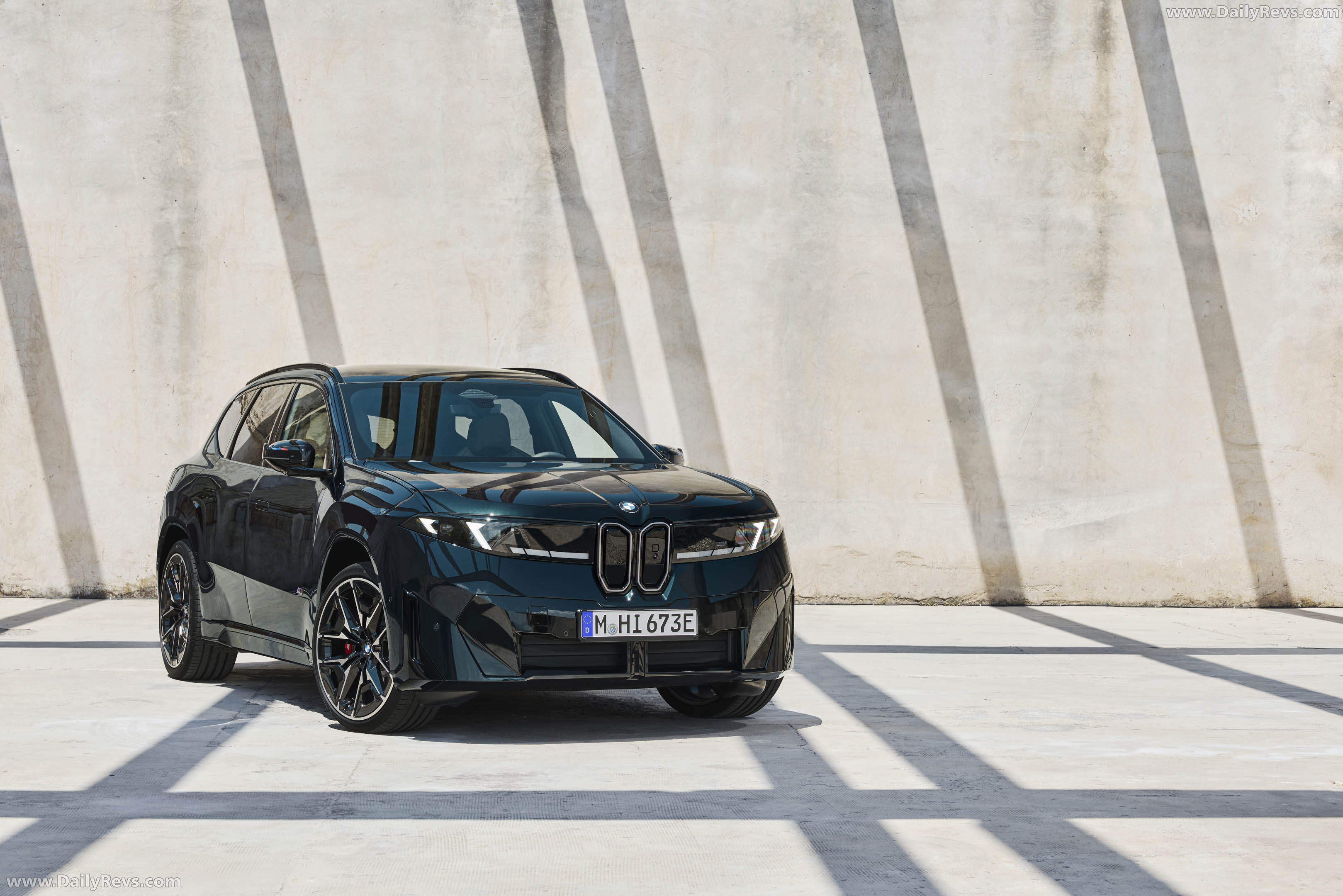 2027 BMW iX3 M60 xDrive NA5 Front View