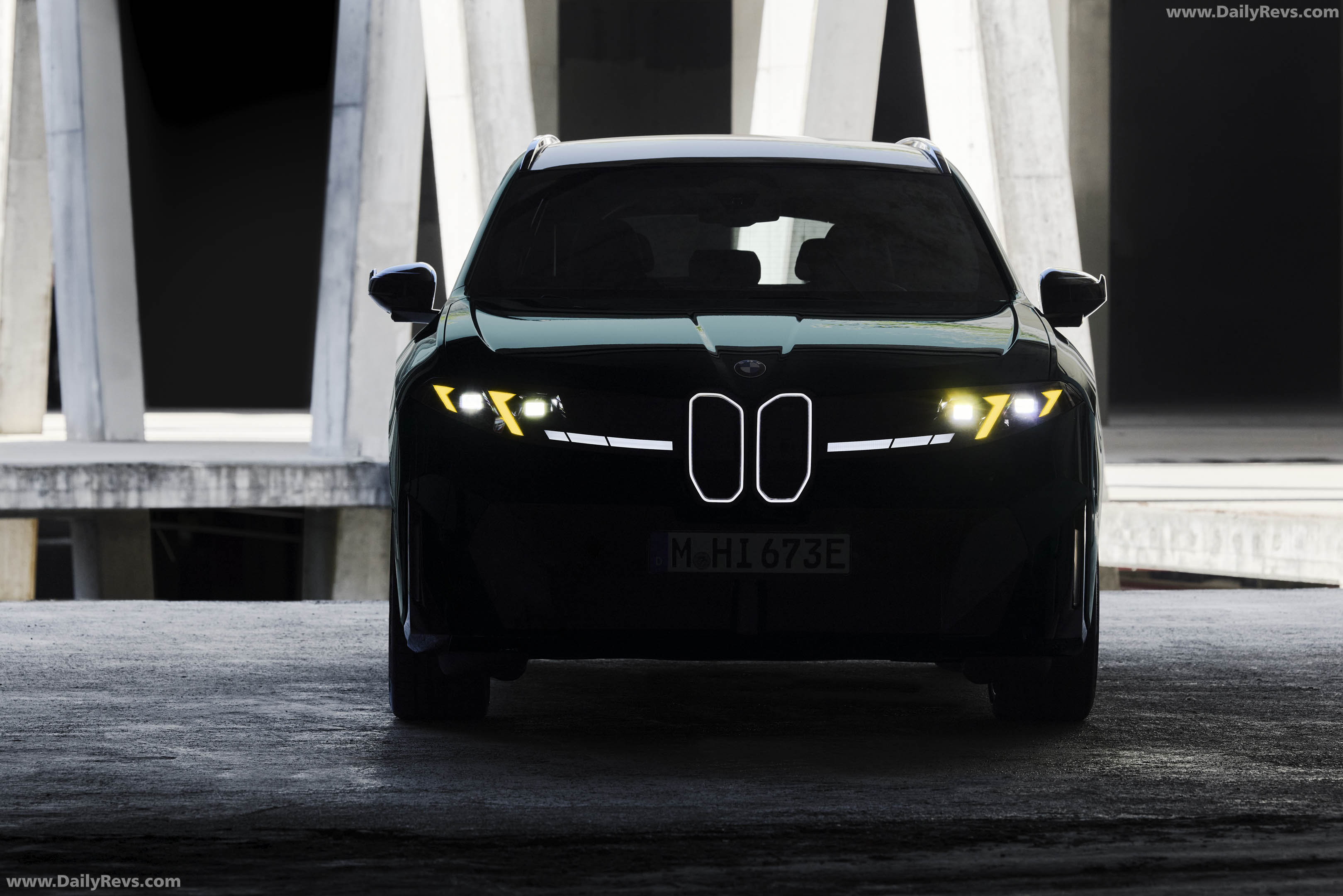 2027 BMW iX3 M60 xDrive NA5 Front View
