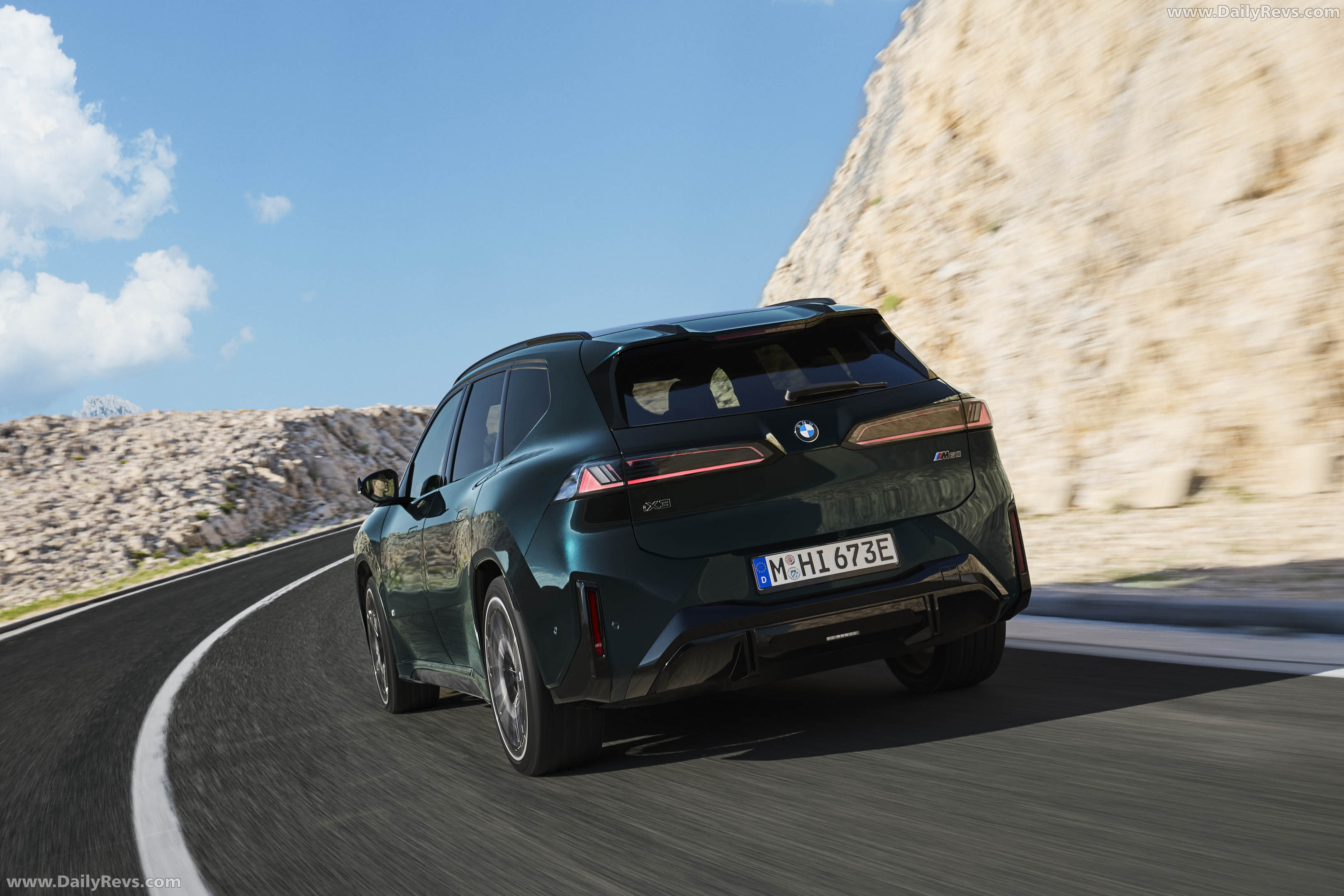 2027 BMW iX3 M60 xDrive NA5 Rear View