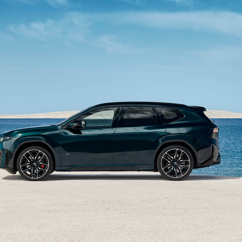 2027 BMW iX3 M60 xDrive NA5 Side View