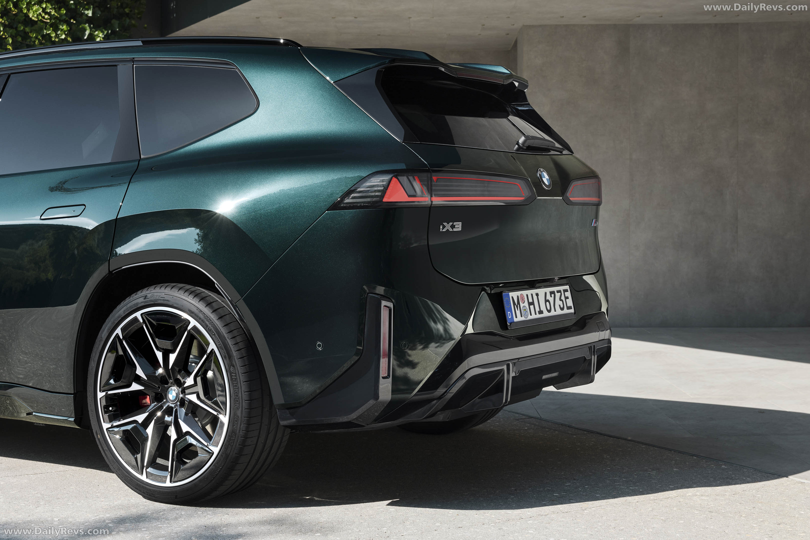 2027 BMW iX3 M60 xDrive NA5 Exterior