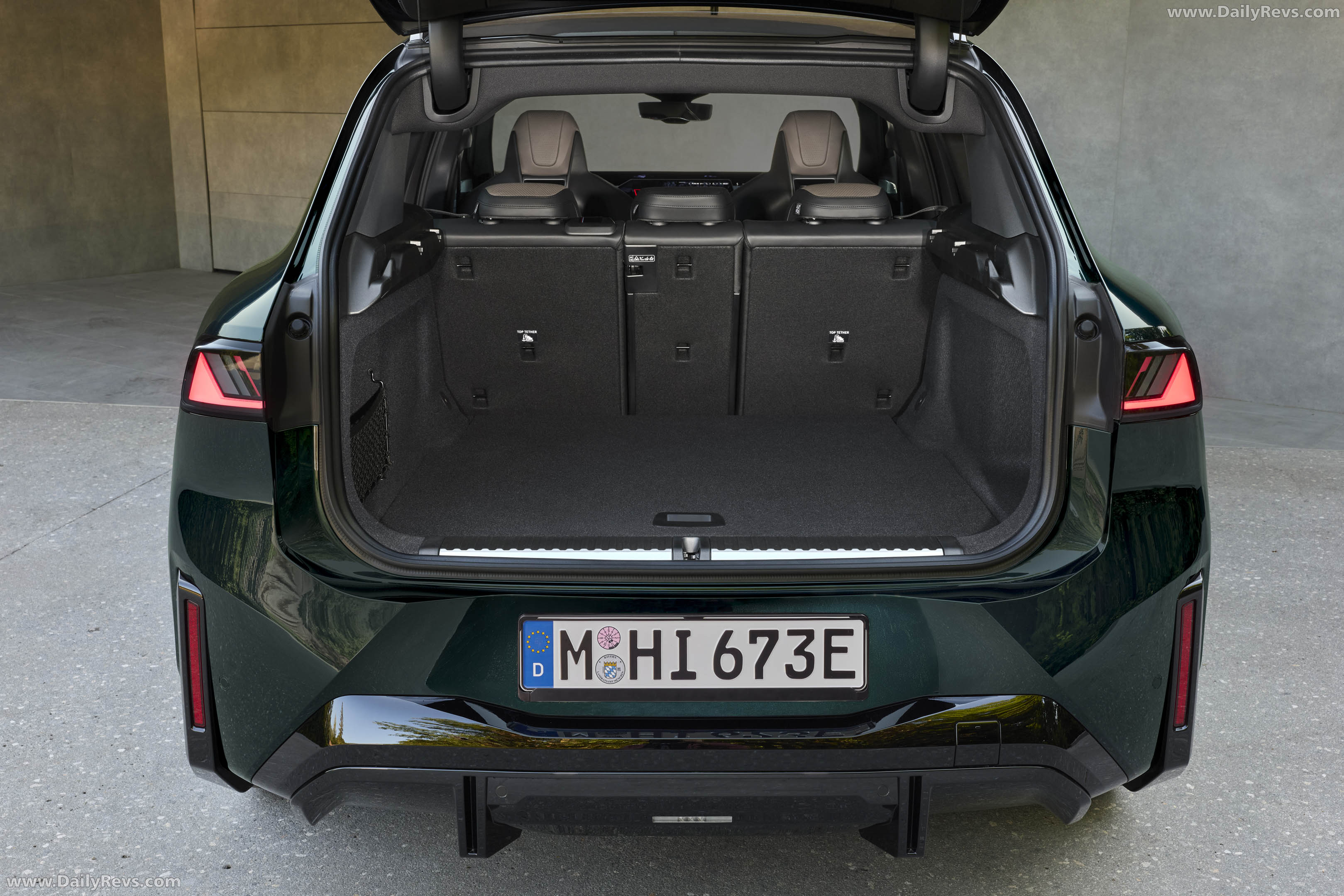2027 BMW iX3 M60 xDrive NA5 Interior