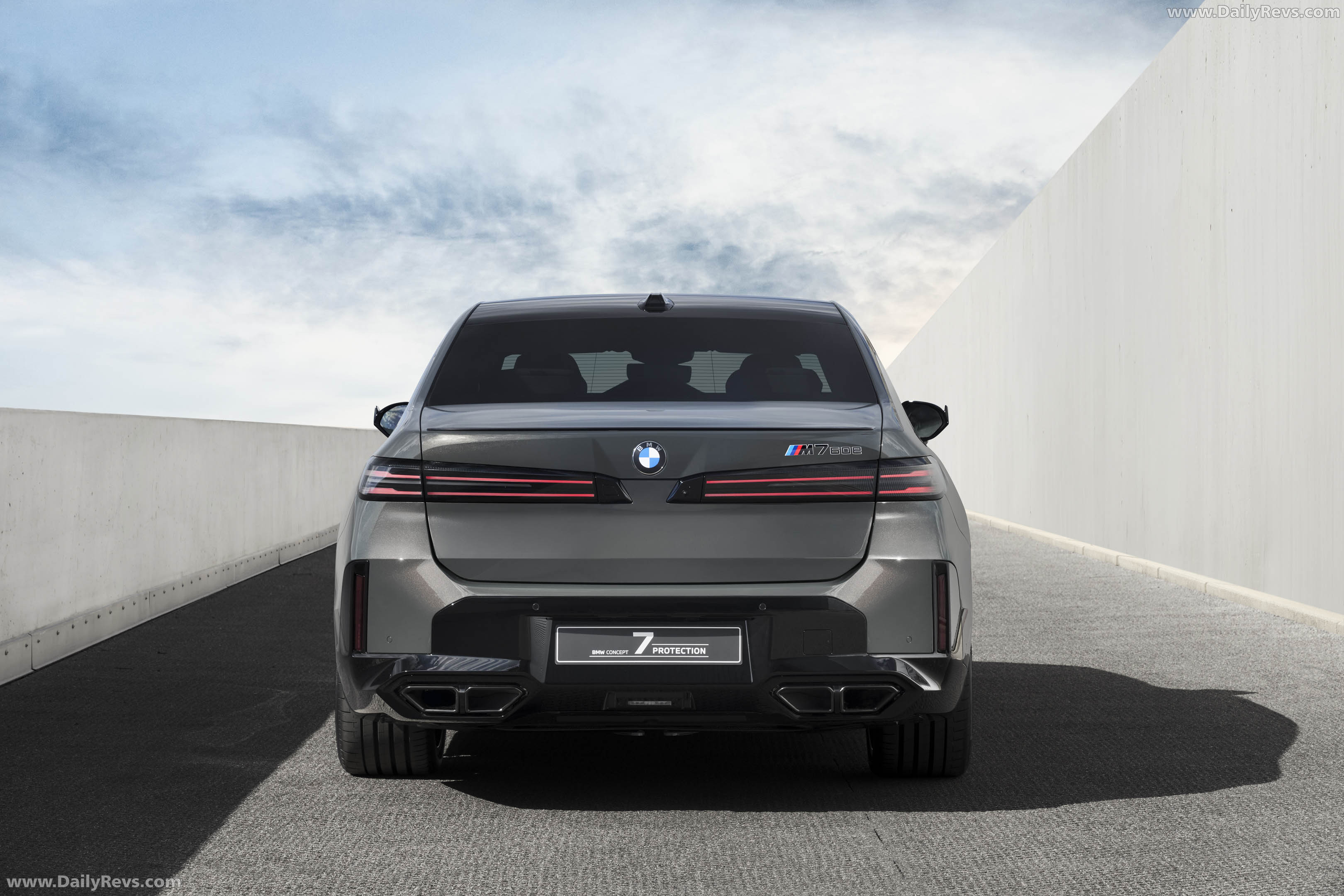 2026 BMW Concept 7 Protection Rear View