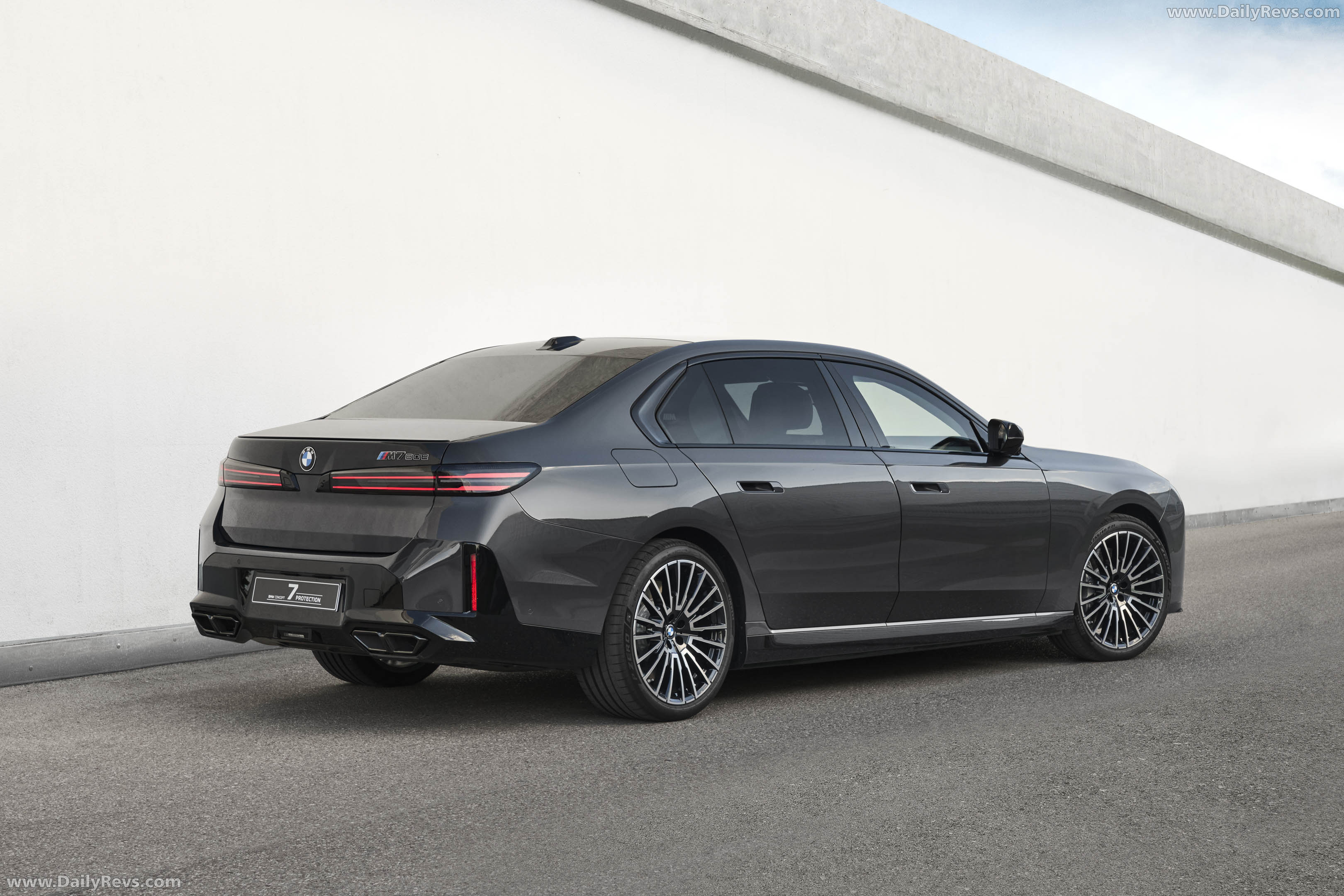 2026 BMW Concept 7 Protection Rear View