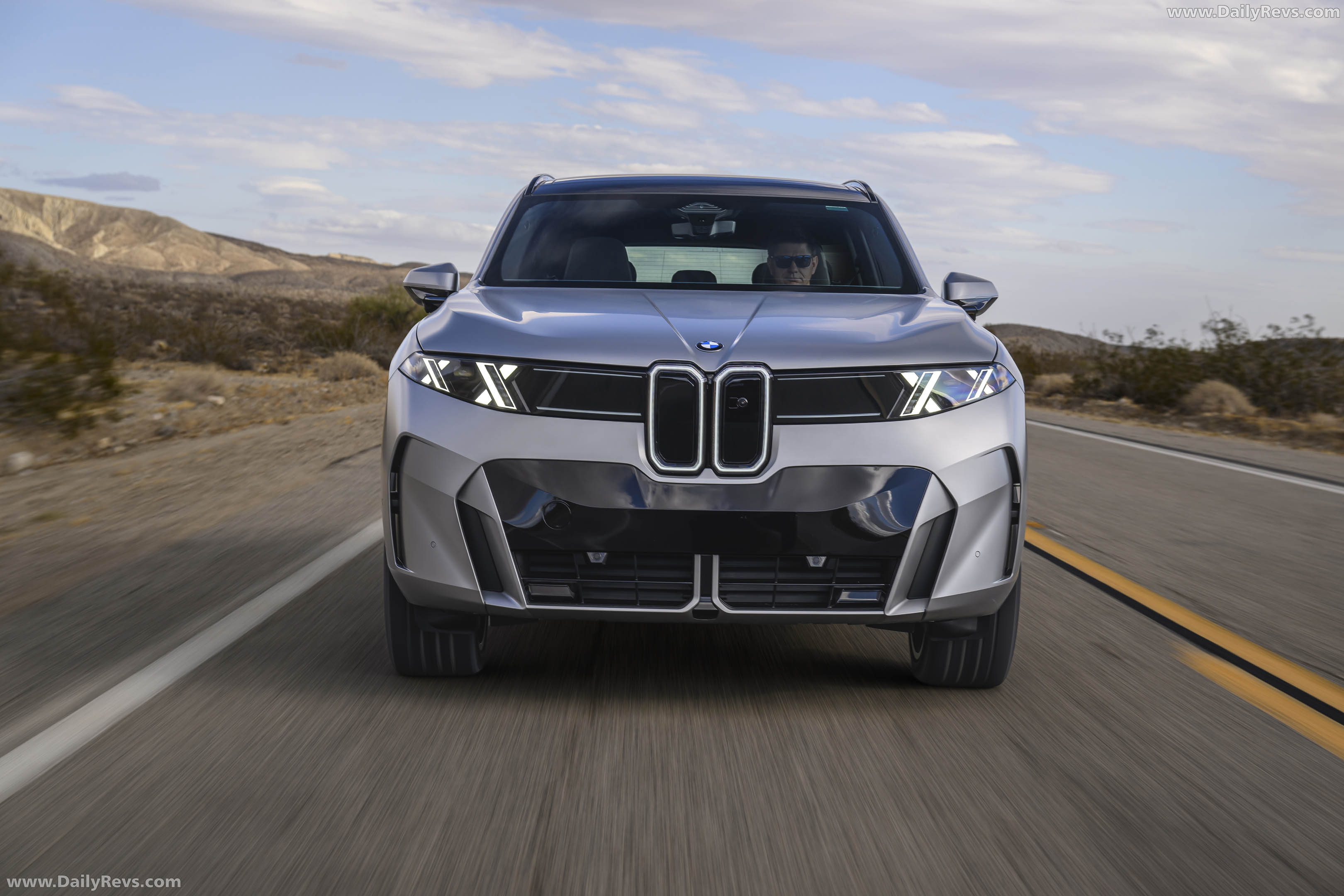 2027 BMW iX5 60 xDrive M Sport Package G65 Front View