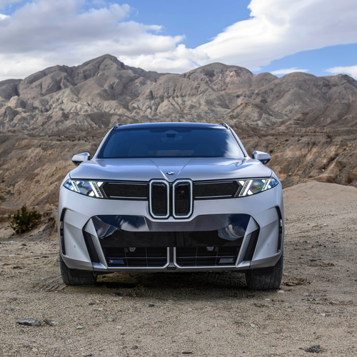 2027 BMW iX5 60 xDrive M Sport Package G65 Front View